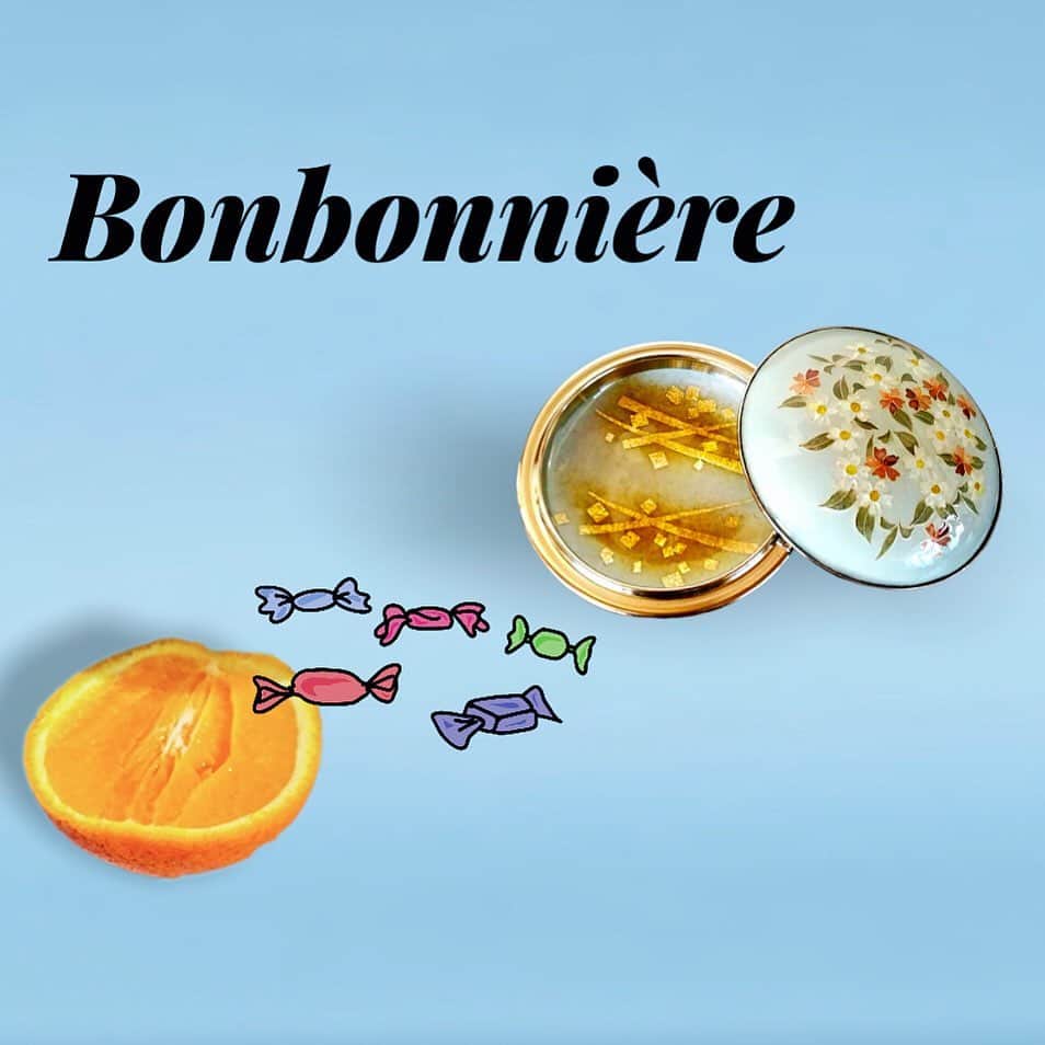 田村有紀さんのインスタグラム写真 - (田村有紀Instagram)「#Bonbonnière 🍬 . . ##Bonbonnière . . #ボンボ二エール #Bonbonniere #bonbon #bonbonchocolat  #bonbonberry #candy  #金平糖 #金平糖入れ #キャンディ #キャンディー  #キャンディーレッド #cherryblossom  #cherrybomb #cherrynails  #桜 #桜並木  #おやつ #チョコレート #金属 #シルバー #贈呈」10月16日 9時34分 - tamurayuuki_