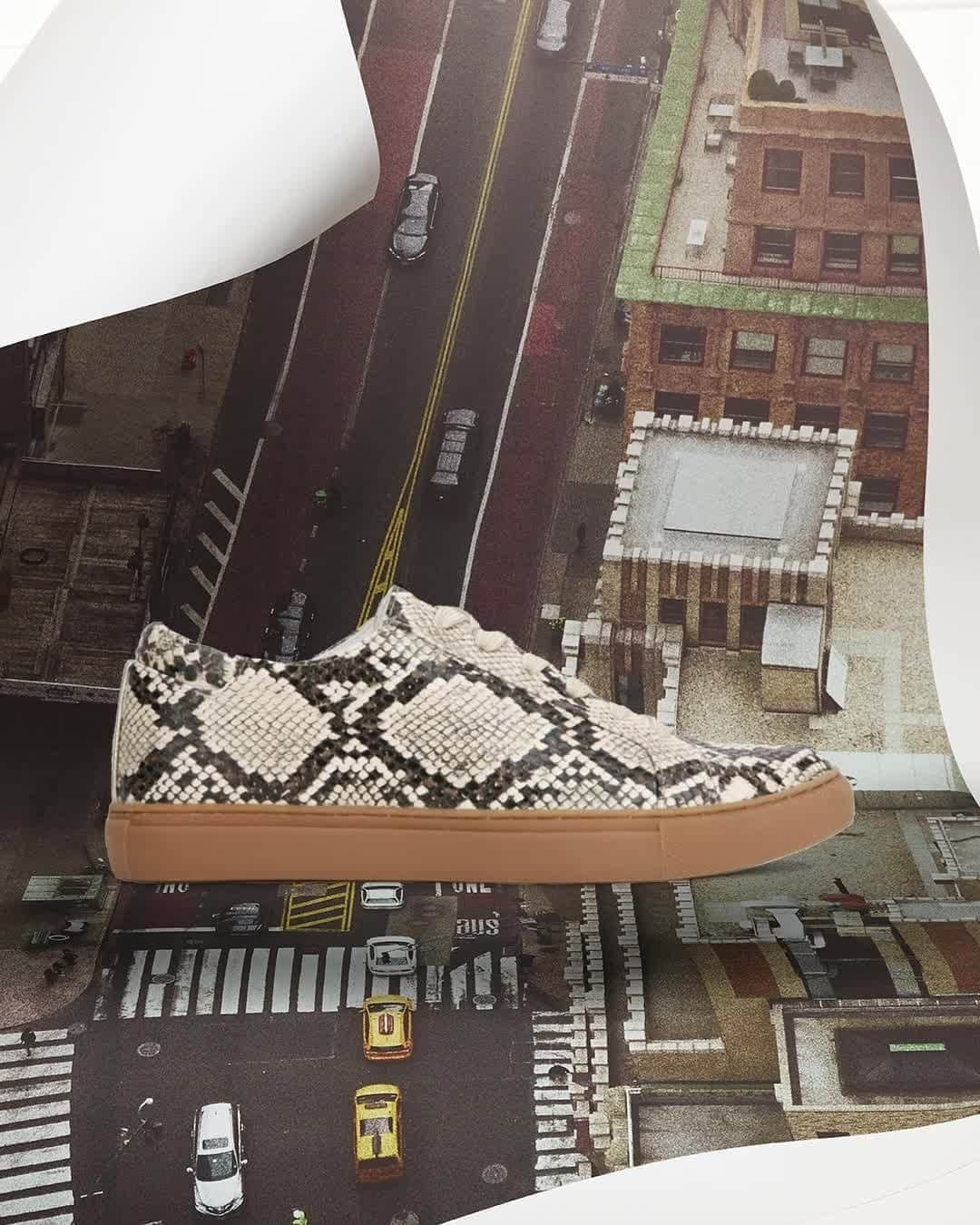 ケネスコールのインスタグラム：「As this unpredictable situation keeps changing, we’d all welcome some pattern in our lives right now...The Kam for her in snake print is available now. #ComfortAndPerformance #SneakAroundTown #StaySafe  When you shop at KennethCole.com, we donate to THE MENTAL HEALTH COALITION –a life-changing movement working to destigmatize all mental health conditions by unifying our partners’ efforts, including those focused on the emotional well-being of Black communities. Info link in bio.」