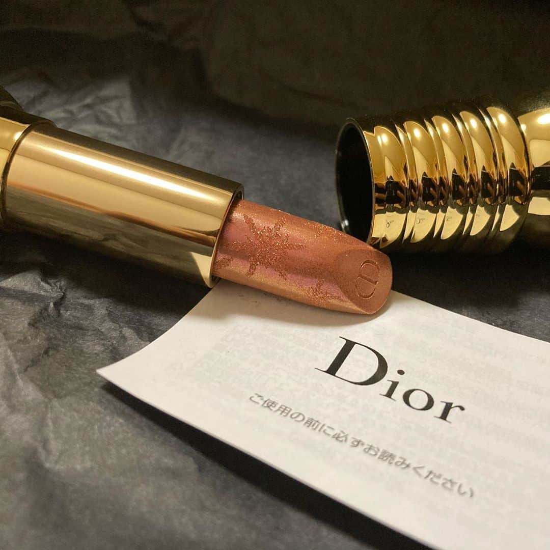 荒木悠衣のインスタグラム：「- ご使用の前に必ずお読みください❄️💄」