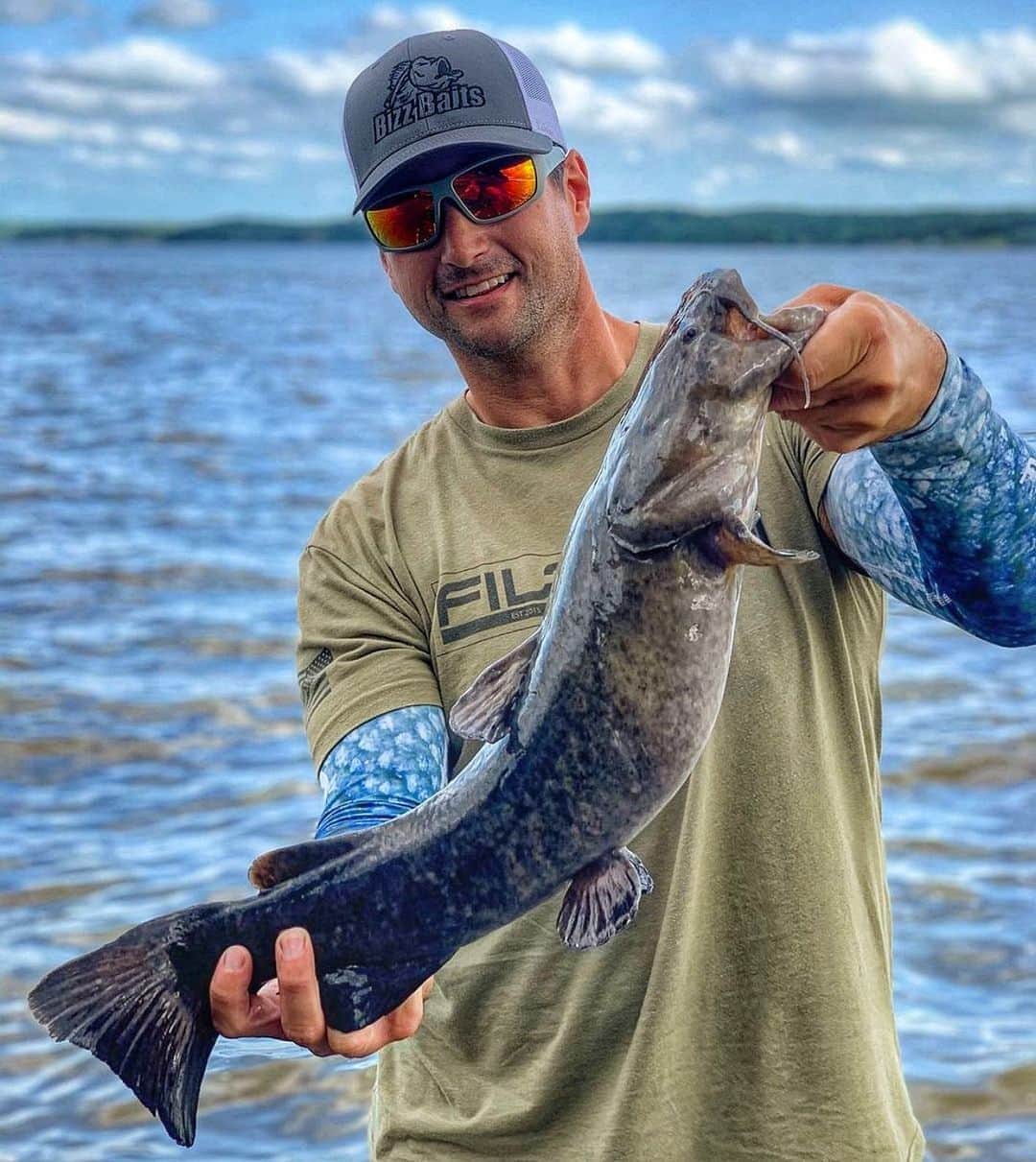 Filthy Anglers™さんのインスタグラム写真 - (Filthy Anglers™Instagram)「Not the species he was going for I promise you! Our Team Ambassador Jason Green @jasngreenfishing was throwing a shaky-head and landed this whiskery critter! I landed one on a senko this year, didn’t even know they were in the lake I fished. What’s the oddest species or thing you have caught while bass fishing? Comment in the section below. Congrats on the cat buddy, you are Certified Filthy www.filthyanglers.com #fishing #catfish #bassfishing #angler #catch #catchandrelease #catfishing #nature #bassfishing #filthyanglers #outdoors #anglerlife #anglerapproved #monsterbass #kayak #ocean #boat」10月16日 10時34分 - filthyanglers