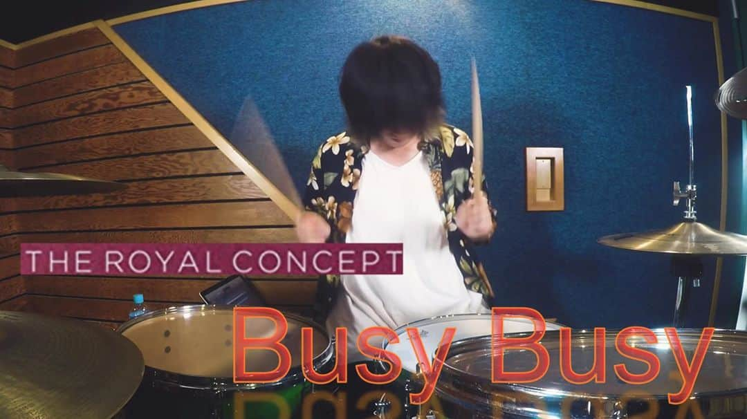 やおたくやのインスタグラム：「すみません２日連続だし、またRoyal Conceptです。  プロフィールから飛べます。登録お願いしまっす https://youtu.be/WCOv1NLl6g8  #drumsolo#we_love_drums #spiritofthedrummer #drumsdaily #drumset#drumfill#dramfam#drumsharing #groove#beat##instadrums#drumporn #drumpractice #drumlessons #drumeo#drumuniversity #drummer  #drum#drumvideo #drumcovers #canopusdrums #矢尾拓也#叩いてみた」