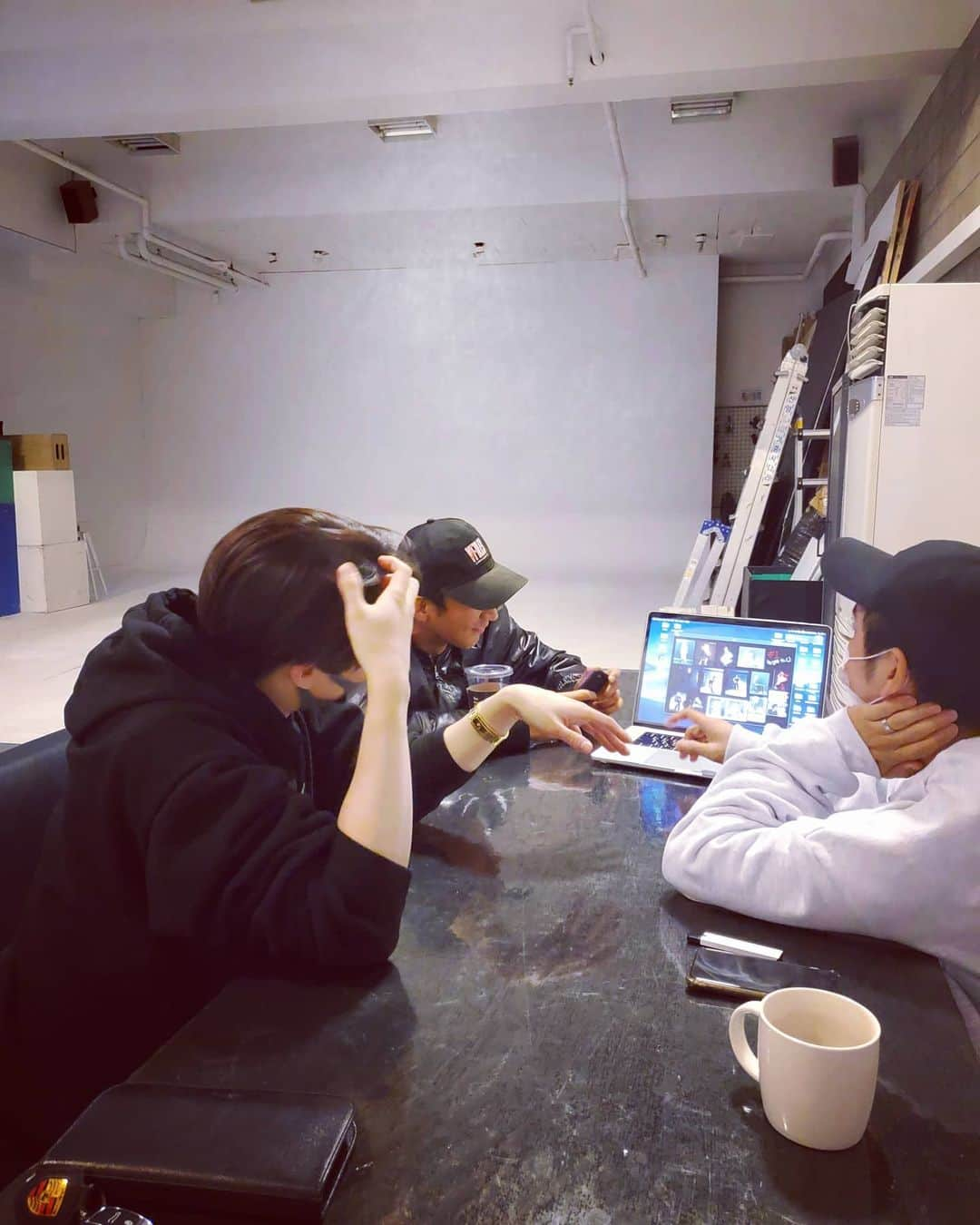 キム・ヒョンジュンさんのインスタグラム写真 - (キム・ヒョンジュンInstagram)「新曲 #KIMHYUNGJUN #ヒョンジュン #金亨俊 #SDKB #JUNIQ #JUNIQJAPAN」10月16日 11時23分 - hyungjunking