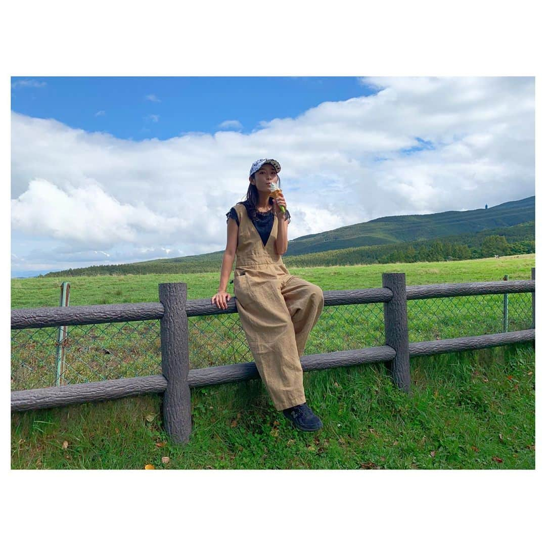 林恵理さんのインスタグラム写真 - (林恵理Instagram)「お久しぶりな更新！ 元気です🕊✨  気が付いたら夏が終わった。 今年出来なかった楽しいことを来年やろう！！！と思う✨ . . #久しぶりの投稿 #夏が終わった #食欲の秋到来」10月16日 20時55分 - eri_rin.215