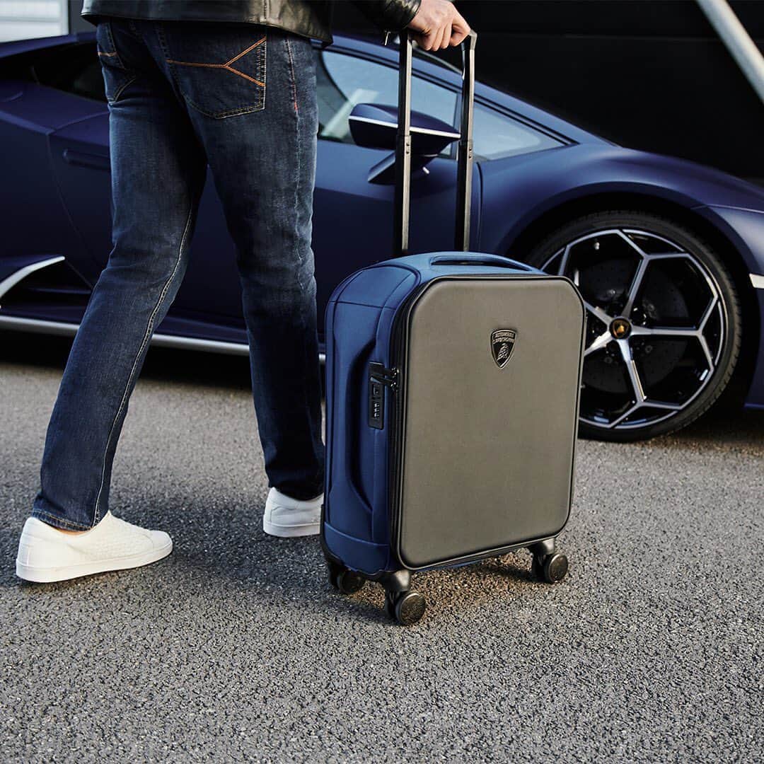 ランボルギーニのインスタグラム：「Discover the style and comfort of the future with Lamborghini.  Check it out in our official store.  #Lamborghini #LamborghiniStyle」