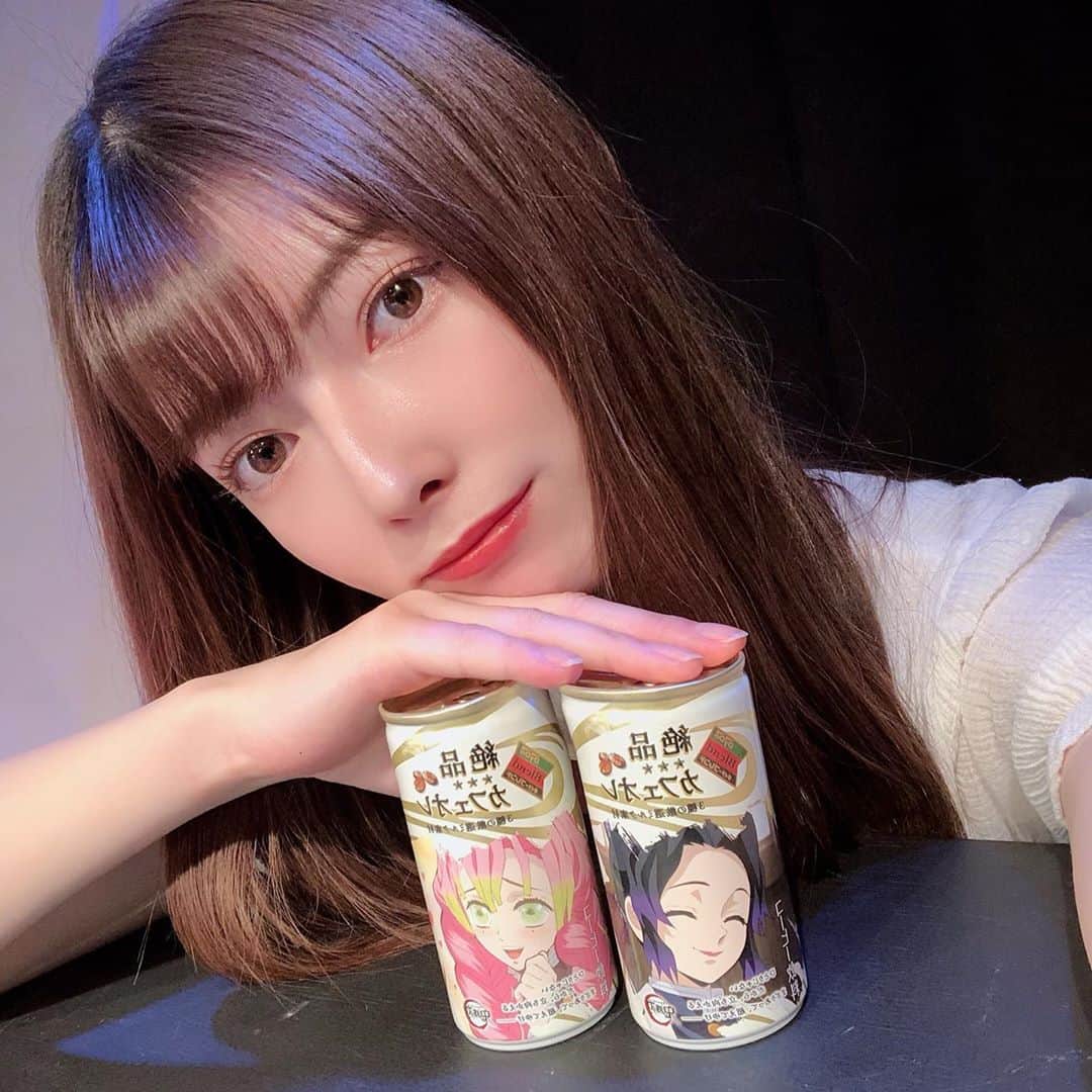 日下部美愛のインスタグラム：「鬼滅の映画見て差し入れに鬼滅のカフェオレ🦋 鬼滅な1日でした  #鬼滅の刃 #selfie #japan #model #photo #me #hair #fashion #makeup #followme #instagood #camera #instadaily #dailylook」