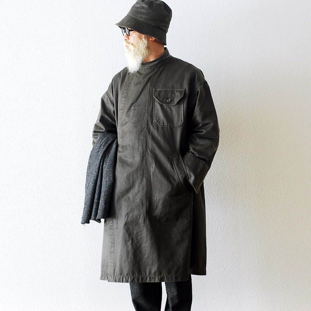 wonder_mountain_irieさんのインスタグラム写真 - (wonder_mountain_irieInstagram)「［#20AW］ Engineered Garments / エンジニアードガーメンツ "MG Coat - Double Cloth" ¥60,500- _ 〈online store / @digital_mountain〉 https://www.digital-mountain.net/shopbrand/000000012490/ _ 【オンラインストア#DigitalMountain へのご注文】 *24時間受付 *15時までのご注文で即日発送 *1万円以上ご購入で、送料無料 tel：084-973-8204 _ We can send your order overseas. Accepted payment method is by PayPal or credit card only. (AMEX is not accepted)  Ordering procedure details can be found here. >>http://www.digital-mountain.net/html/page56.html  _ #NEPENTHES #EngineeredGarments #ネペンテス #エンジニアードガーメンツ _ 本店：#WonderMountain  blog>> http://wm.digital-mountain.info _ 〒720-0044  広島県福山市笠岡町4-18  JR 「#福山駅」より徒歩10分 #ワンダーマウンテン #japan #hiroshima #福山 #福山市 #尾道 #倉敷 #鞆の浦 近く _ 系列店：@hacbywondermountain _」10月16日 21時20分 - wonder_mountain_