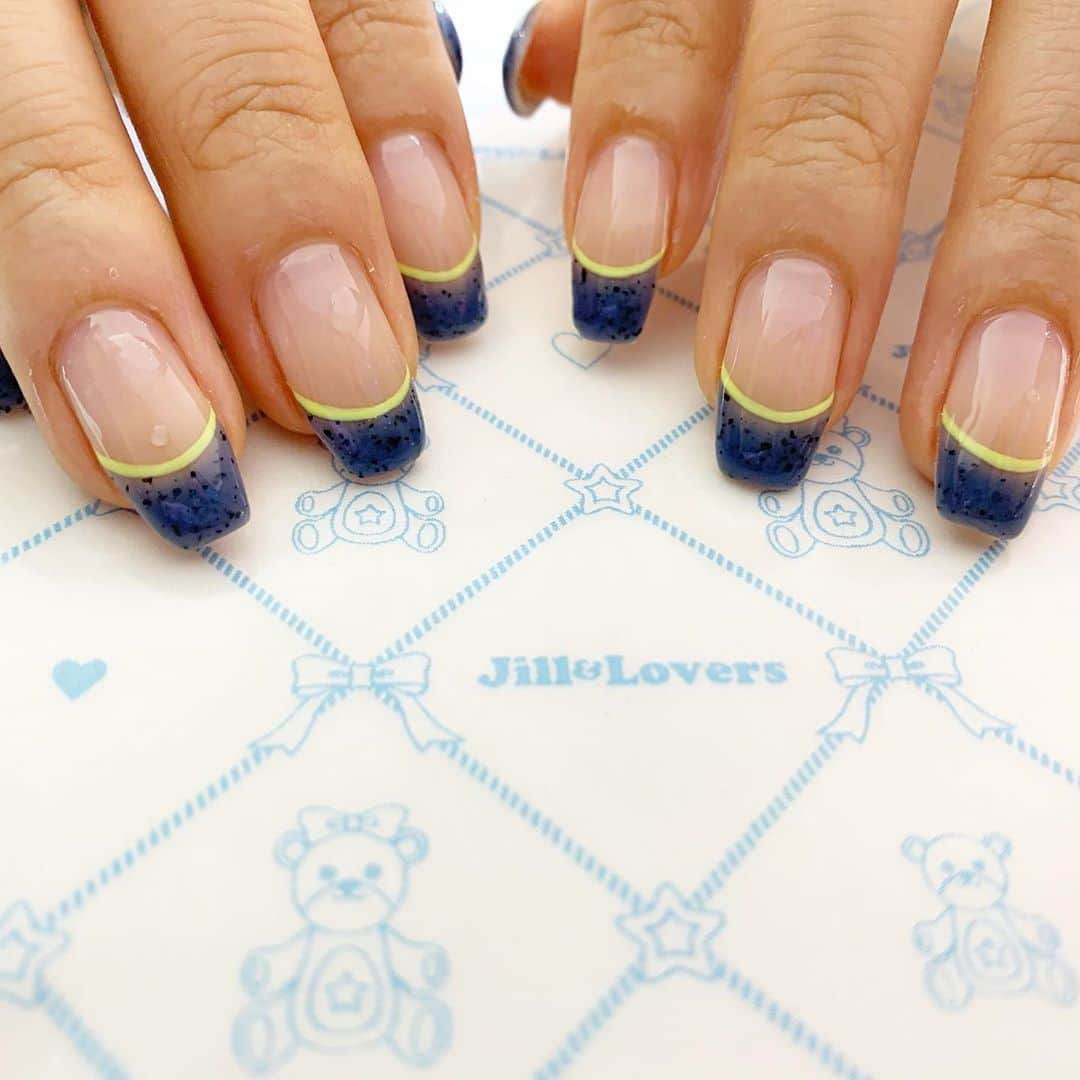 mamijinguさんのインスタグラム写真 - (mamijinguInstagram)「🦋  #jillandlovers #nail #nailart #paragel #gelneil#gel #ネイル #ネイルアート #me #look #love #かわいい」10月16日 21時24分 - mamijingu