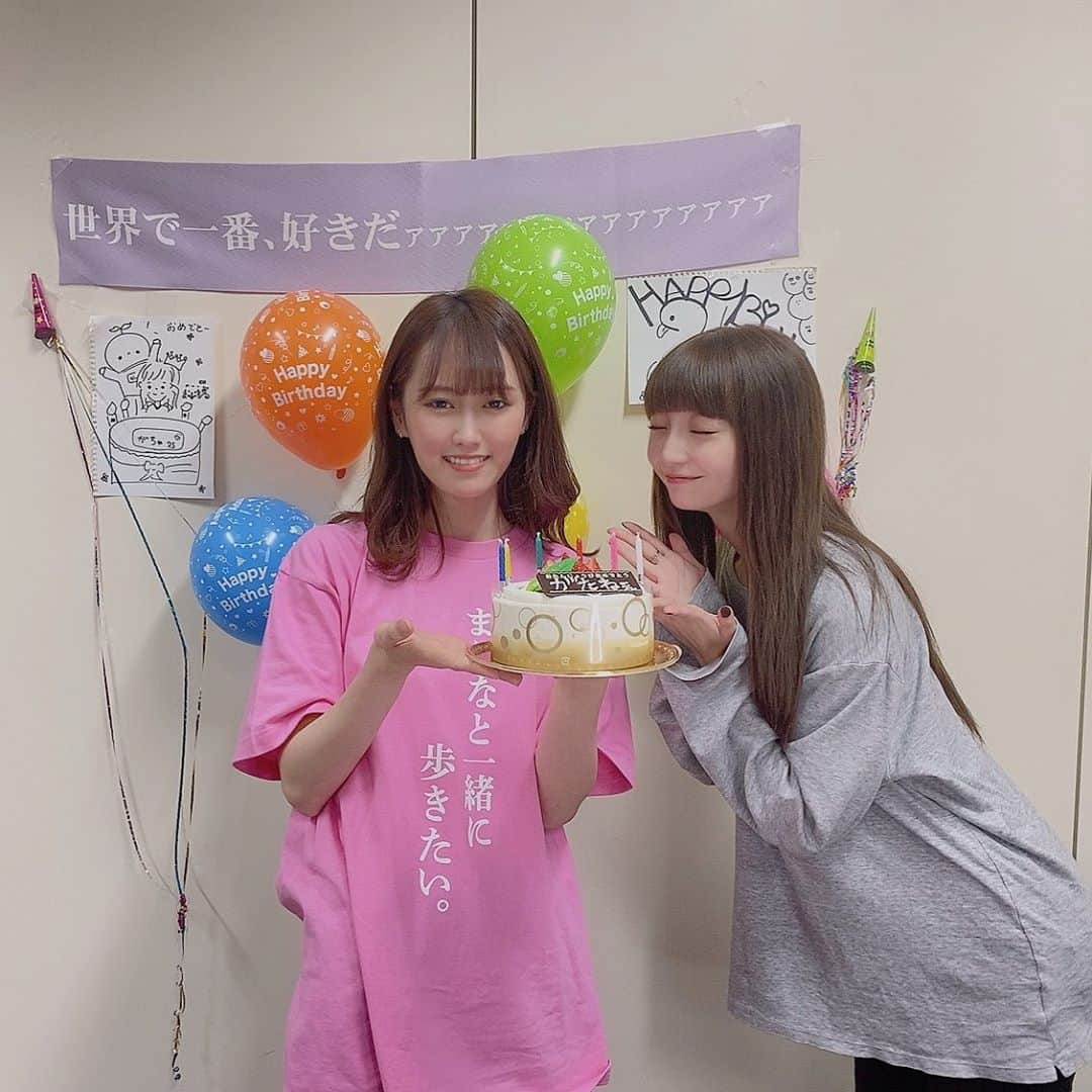 荻野由佳さんのインスタグラム写真 - (荻野由佳Instagram)「お誕生日おめでとう！💓💓💓💓」10月16日 22時01分 - ogiyuka_ippaiwarae216