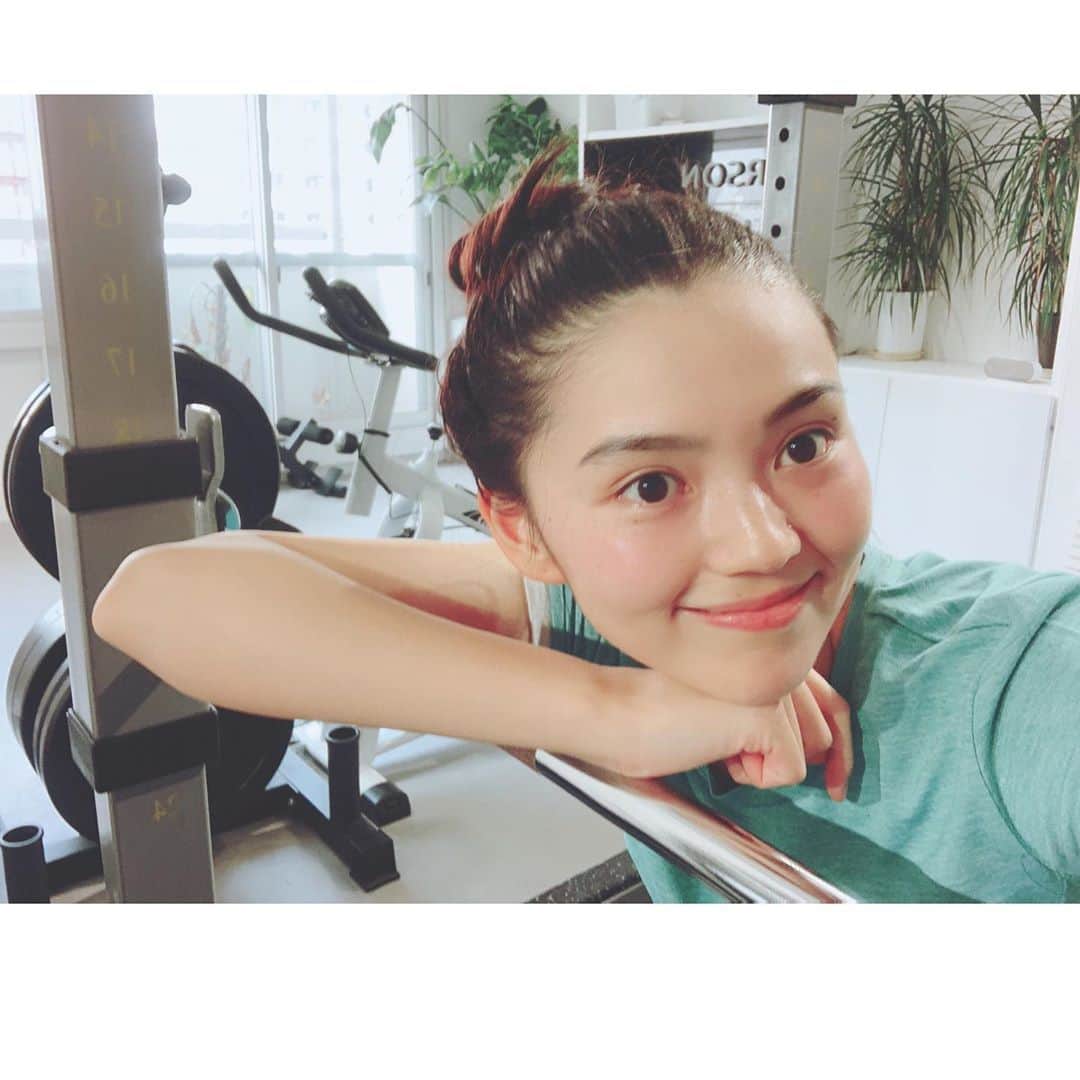 高原愛のインスタグラム：「今日も関根さんのトレーニング受けてきました❤︎新しいトレーニング面白かったなぁ。股関節を柔らかくうまく使えるようになりたいな🤗  朝晩は冷え込んで寒くて、日中は暖かい😌皆様体調お気をつけ下さい😉✨」