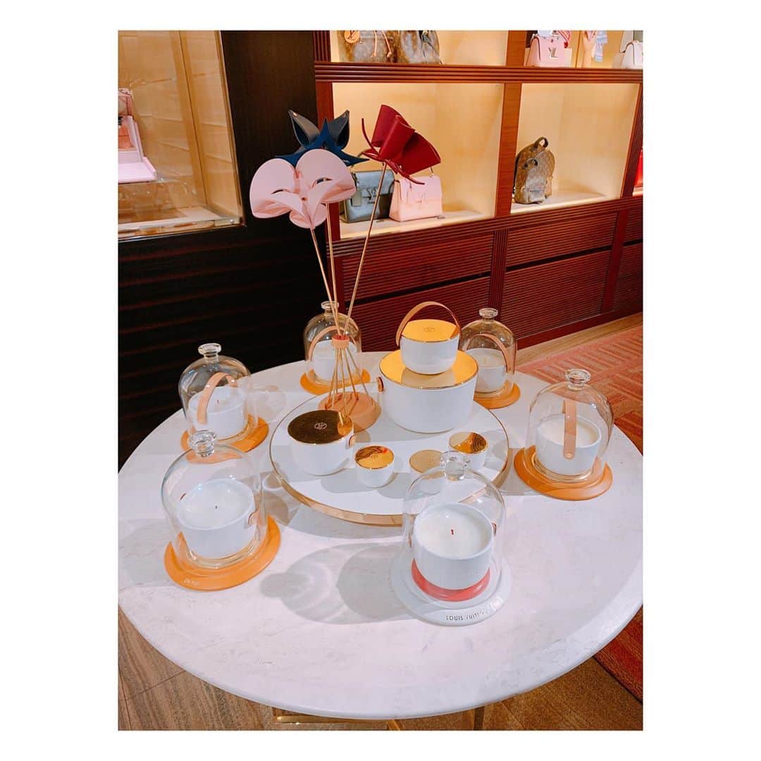 のインスタグラム：「@louisvuitton  #candle #pretty  #cute  #beautiful  #beauty #キャンドル」