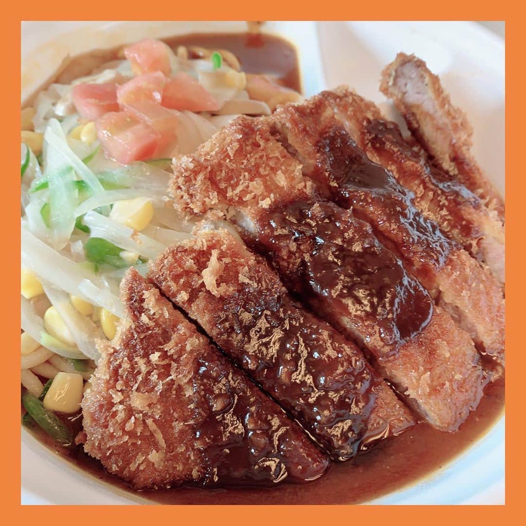 のインスタグラム：「味噌カツあんかけスパ（R）ソース多め1,290円 これから東に向かいます。  #あんかけスパゲッティ #チャオ #味噌カツあんかけスパ #がっつりメニュー #ソース多め #いつもの #定番 #移動飯 #国民民主党 #参議院議員 #2児の母 #子育て #女の子ママ #伊藤孝恵」