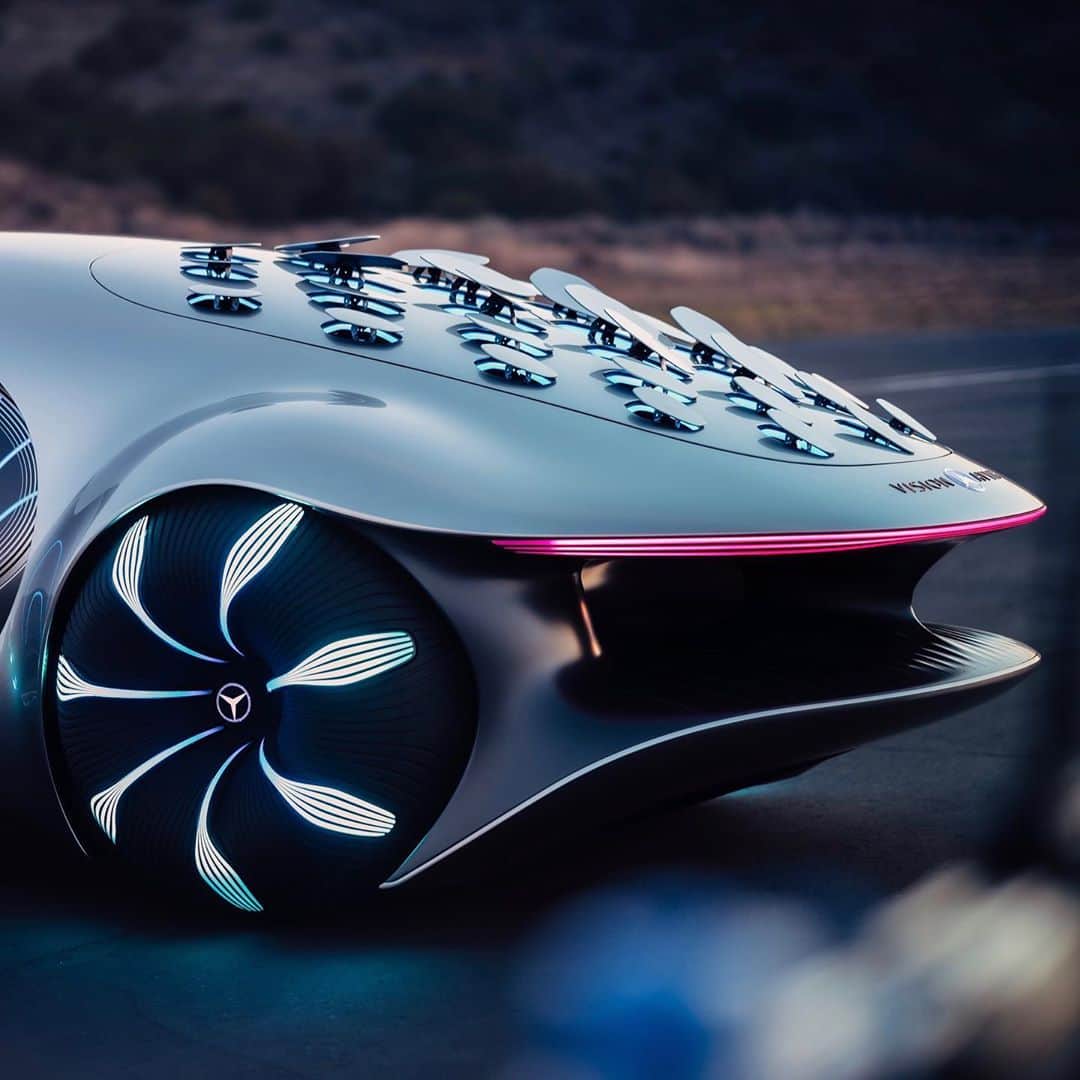 メルセデス・ベンツさんのインスタグラム写真 - (メルセデス・ベンツInstagram)「Inspired by Avatar, we created the Vision AVTR: a vehicle driven by intuition. With its bionic design, it resembles a living organism which is in harmony with nature. @avatar #sustainbleluxury #MercedecsBenz #VISIONAVTR #intuitivemobility」10月16日 15時05分 - mercedesbenz