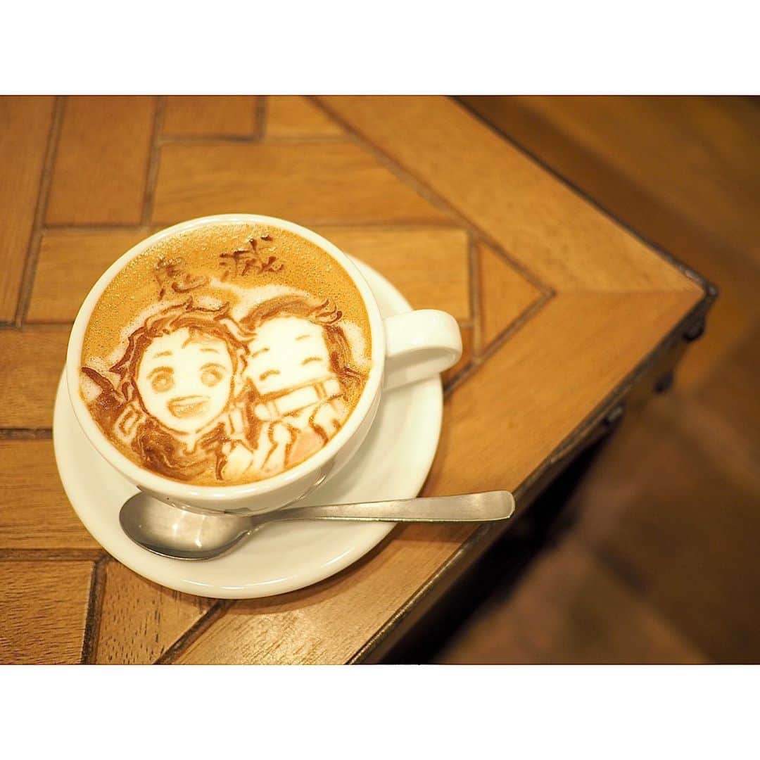 小川あゆ美のグルメインスタ