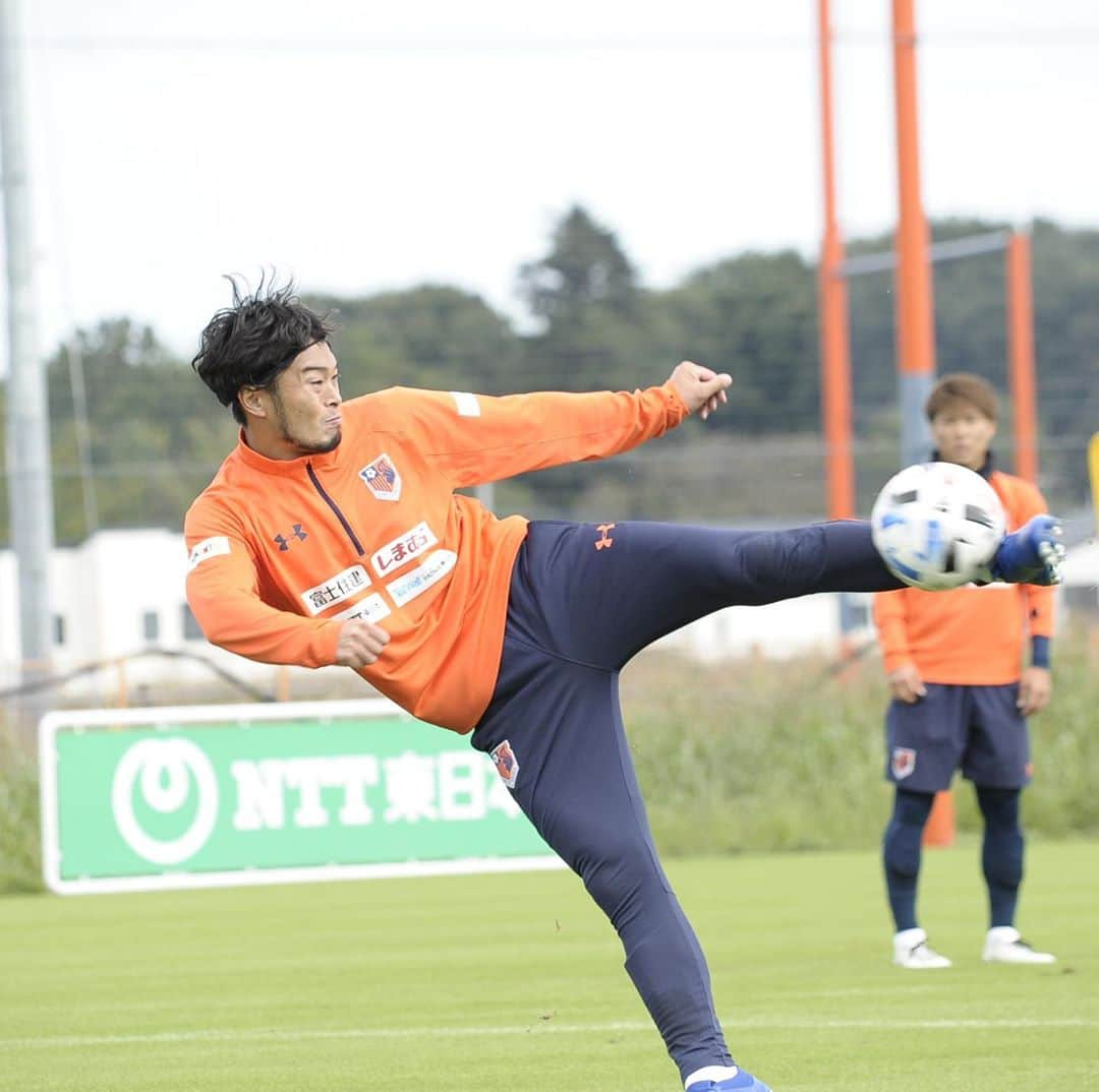 大宮アルディージャさんのインスタグラム写真 - (大宮アルディージャInstagram)「. アウェイ岡山戦まであと2日⚽️🔥  #大宮アルディージャ #ardija #Jリーグ #WINWIN   #28富山 #22翁長 #46松本 #17ハスキッチ #41小野 #4マクシメンコ #15大山」10月16日 16時50分 - omiya.ardija