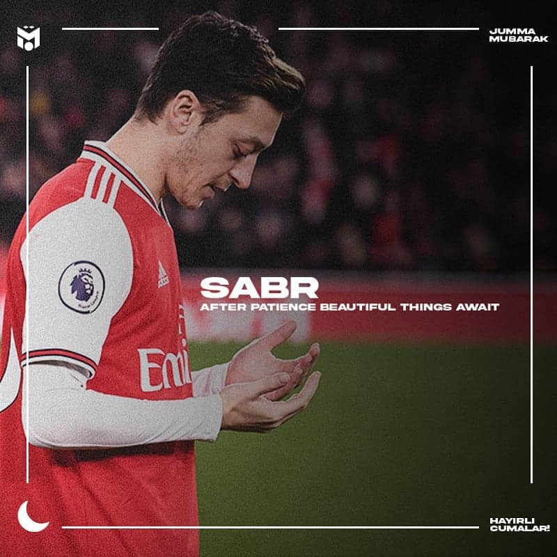 のインスタグラム：「Jumma Mubarak 🤲🏼🕋🕌 #hayirlicumalar #M1Ö」
