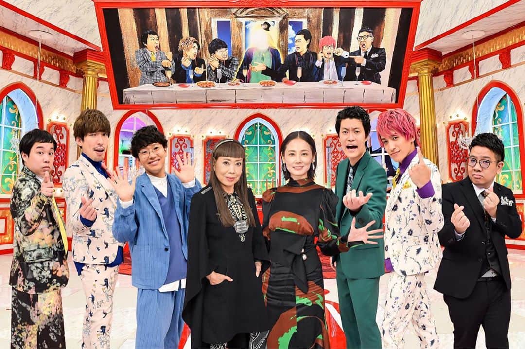 軍地彩弓のインスタグラム：「本日19時から！ TBS「霜降りミキXIT」ゴールデンスペシャル㊗️で 皆さんの私服をガチでチェックします🤣🤣🤣🤣❤️  みてねー！ 私服NO1は誰の手に？🙄🙄  10月16日（金）よる7時✨ #霜降りミキXIT スペシャル  世界的ファッションデザイナー コシノヒロコさん‼️  吉田羊さんも登場‼️  メンバーの「ガチ私服」を ファッション界の重鎮たちが 抜き打ちで審査するドッキリ企画🤣  激ヤバ私服が連発😱 世界のコシノさんがぶった斬る🤣  #霜降り明星 #ミキ #EXIT  #霜降りミキxit」