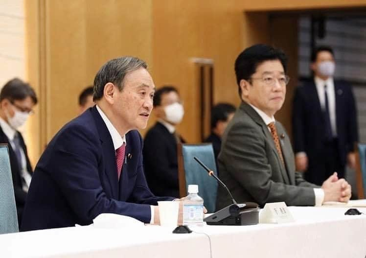 首相官邸さんのインスタグラム写真 - (首相官邸Instagram)「新たに設置した成長戦略会議を開催し、我が国経済の持続的な成長に向け、制度改正など成長戦略のための改革の具体策に関する議論を開始しました。  #成長戦略会議 @suga.yoshihide」10月16日 18時08分 - kantei