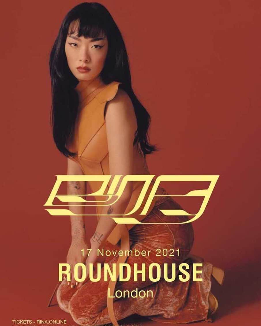 リナ・サワヤマのインスタグラム：「ON SALE NOW !!!! TICKETS FOR MY BIGGEST SHOW AT THE ROUNDHOUSE ❤️❤️❤️❤️❤️ link in bio and stories don’t miss it !!!!!!!!!!!!」