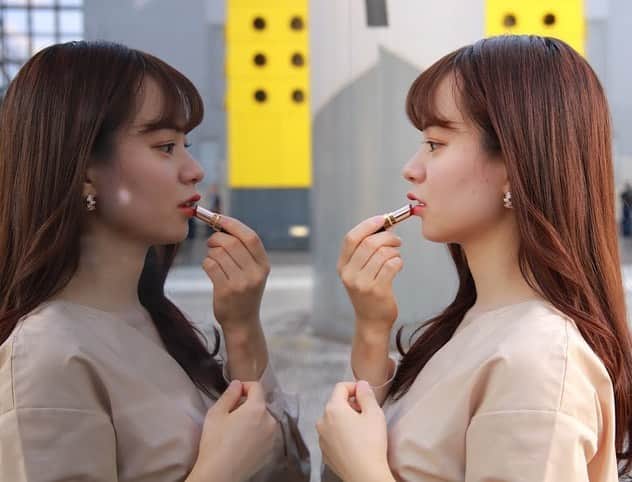 のインスタグラム：「こんばんは🌇  リール動画のときの撮影で、双子写真👭🏻✨  今日からまたイベントが始まりました❕ 早速リツイートにmystaのチアチア、 たくさんありがとうございます☺️💪🏻 期間はどちらも〜10/22(木)23:59迄です☘  本日の投票もよろしくお願いします🕊  #ミスキャンパス同志社2020  #ミスキャンパス同志社 #ミス同志社 #ミスコン #ミスキャン #被写体モデル #被写体 #ポートレート #ポートレート撮影 #作品撮り#関西写真部share #写真好きな人と繋がりたい #京都 #京都駅 #kyoto #jp_portrait部 #jp_mood #ig_japan #igersjp #team_jp_ #kyoto」
