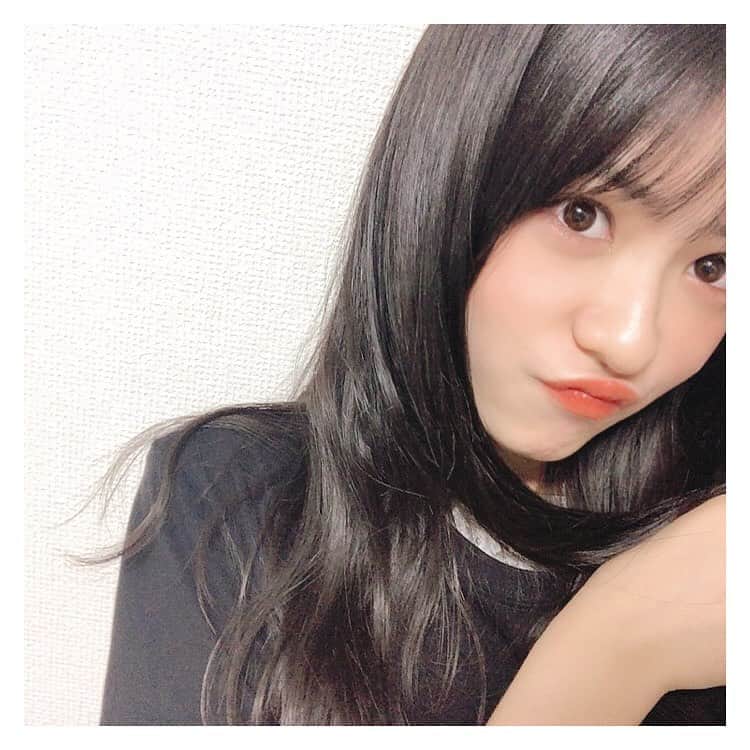 凛美さんのインスタグラム写真 - (凛美Instagram)「🍪🍪🍪﻿ ﻿ チョコチップクッキー作ったよ〜✌︎﻿ 見た目はスコーンみたい💦﻿ ﻿ ﻿ ﻿ ﻿ ﻿ ﻿ ﻿ ﻿ 今度はどんなの作るか楽しみ〜♡﻿ #チョコチップクッキー#chocolate#クッキー#cookie#スコーン ？ #お菓子作り#クッキング#料理女子#おうち時間」10月16日 18時56分 - rimi_kenon_official
