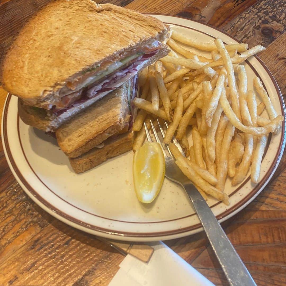 YUYUのグルメインスタ