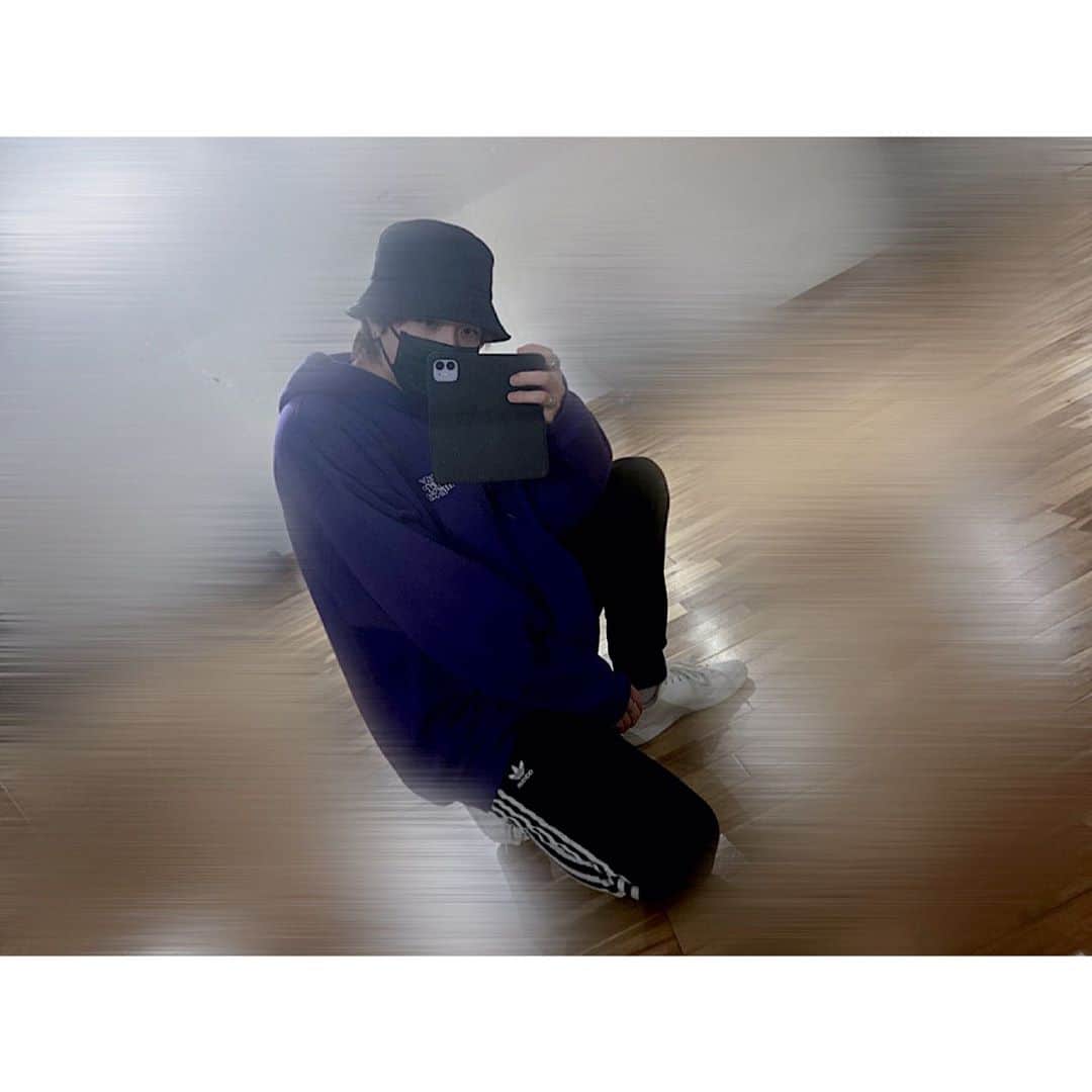 HIROTOのインスタグラム：「#ivvy #hiroto #today #code #fashion #photo #jpn #artist #me #l4l #팔로우 #instagram #instagood #instasize」