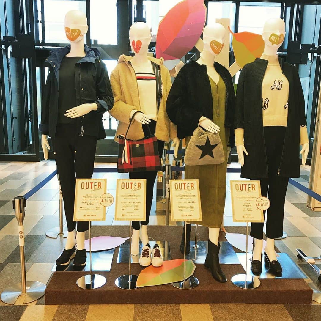 のインスタグラム：「.  “アウターコレクション” . お気に入りをみつける、 ならファのイチオシアウター🧥💓 . . 今回も個性あふれるコーディネートが勢揃い！ とっておきの1着を探しにいこう👀✨ . . #outer  #outerwear  #アウター #アウターコーデ  #ならファミリー #ならファ #narafamily #narafa #大和西大寺 #奈良 #autumn #shopping #fashion #おしゃれさんと繋がりたい」