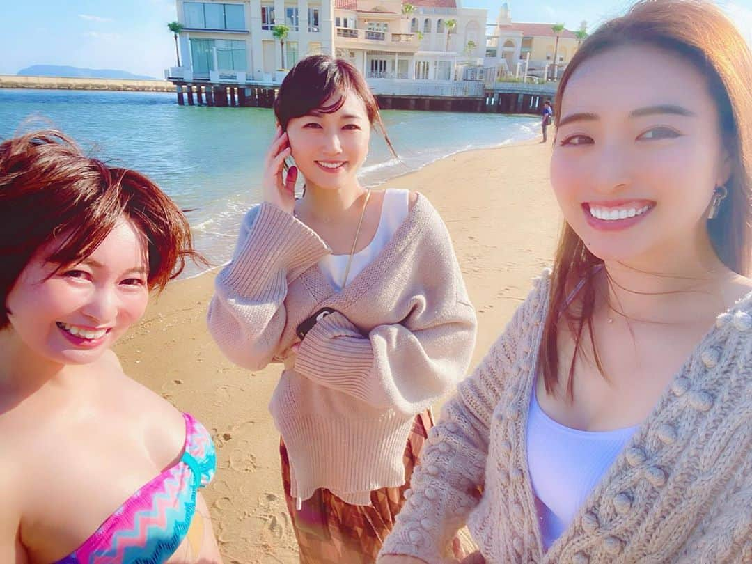 齊藤家澄さんのインスタグラム写真 - (齊藤家澄Instagram)「#福岡 #糸島 #ビーチ #海 #beach #sea #😆😆😆 #🌈🌈🌈 #🥰🥰🥰 #まだまだビーチには #日焼けしてるboy達いたお\( ˆoˆ )/🌞 #いつまでsummerかは自分次第!!!😆✨w」10月16日 20時10分 - kanchi_w