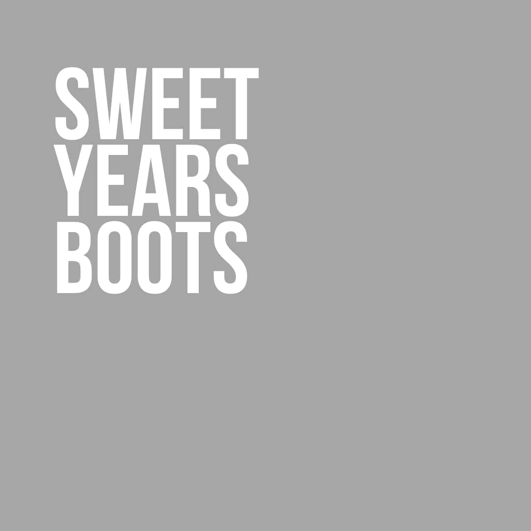 スイートイヤーズさんのインスタグラム写真 - (スイートイヤーズInstagram)「Sweet Years Boots ✨⁣ Le calzature invernali perfette per il tuo stile!⁣ .⁣⁣⁣⁣⁣⁣⁣⁣⁣⁣ .⁣⁣⁣⁣⁣⁣⁣⁣⁣⁣⁣ .⁣⁣⁣⁣⁣⁣⁣⁣⁣⁣⁣ .⁣⁣⁣⁣⁣⁣⁣⁣⁣⁣⁣ .⁣⁣⁣⁣⁣⁣⁣⁣⁣⁣⁣ #sweetyears #nonsivivesenzacuore #fallwinter #beachwear #fw2020 #followtheheart」10月16日 20時30分 - sweetyears_official