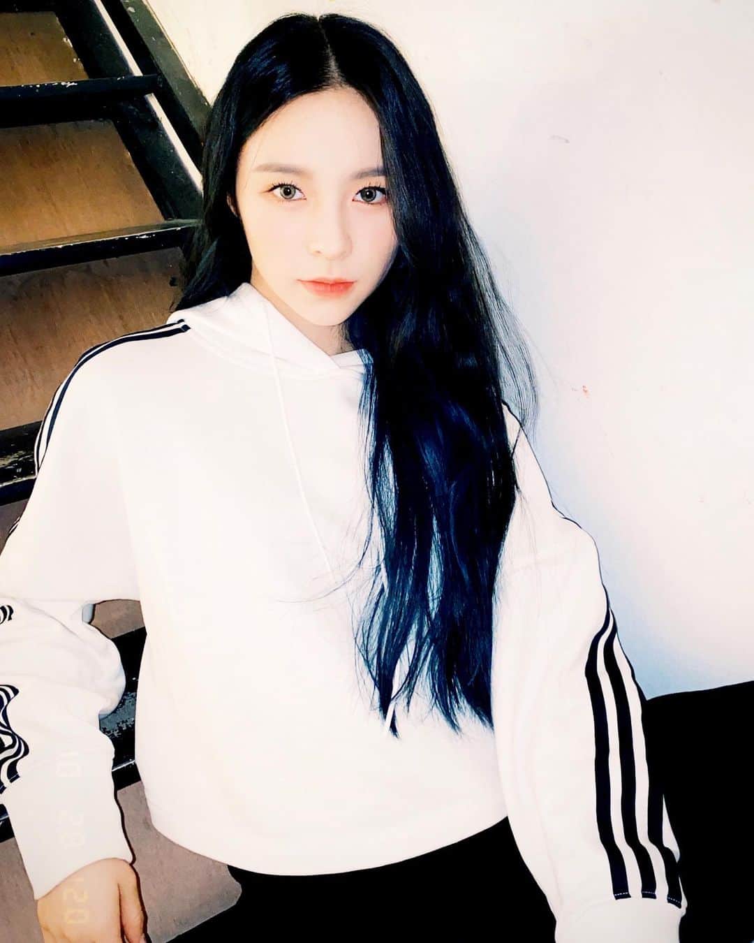 エルキーのインスタグラム：「Back to 💙」