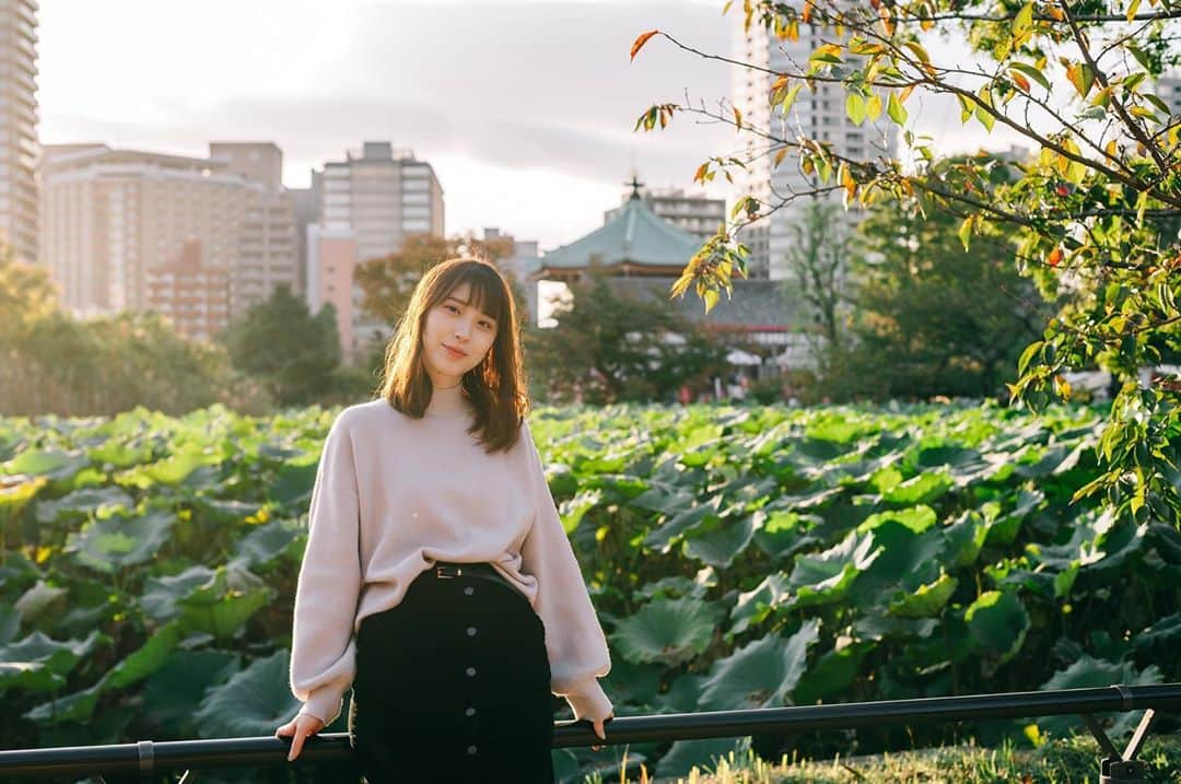 山寺花歩さんのインスタグラム写真 - (山寺花歩Instagram)「・ 友達や先輩、後輩のみんなへ  みんな応援してくれてありがとう！！ ミスコンに出ることを迷っていた時に背中を押してくれた友達、ミスコンのアドバイスを具体的にくれた先輩、応援のメッセージをくれた後輩、カフェを一緒に探してくれて一緒に沢山回ってくれた友達、納得いくまで写真を撮ってくれた友達、宣伝してくれた友達、アドバイスや相談に乗ってくれた友達、配信に来てくれて応援してくれた友達、撮影してくれた友達、久しぶりに連絡をくれた友達。  ここには書ききれないほど、沢山のみんなのお陰でここまでやって来れました✨  器用ではないから、迷惑も沢山かけてしまったと思います。 それでも、応援してくれて本当にありがとう😭🌷  #ミスミスター駒澤コンテスト2020#ミスコン2020#ミスコン駒澤#駒澤ミスコン#ミスコン」10月31日 8時21分 - koma2020_miss3