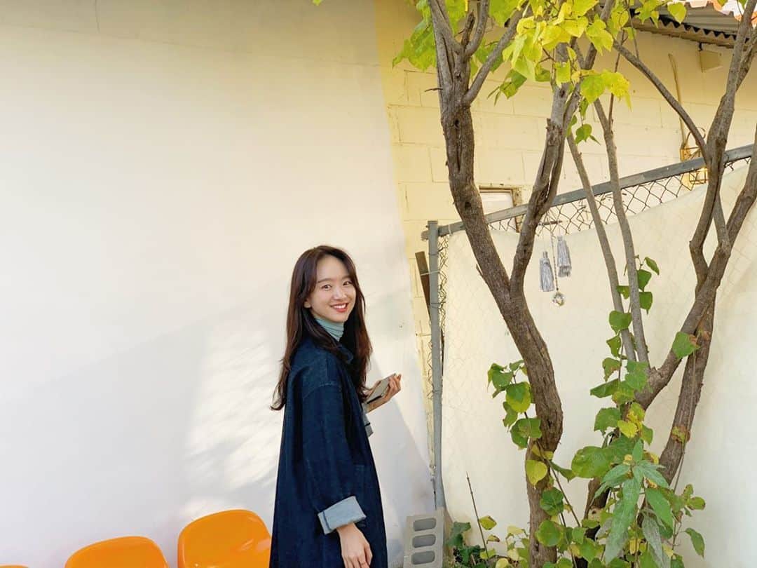 ウォン・ジナのインスタグラム：「🌞🌞🌞」