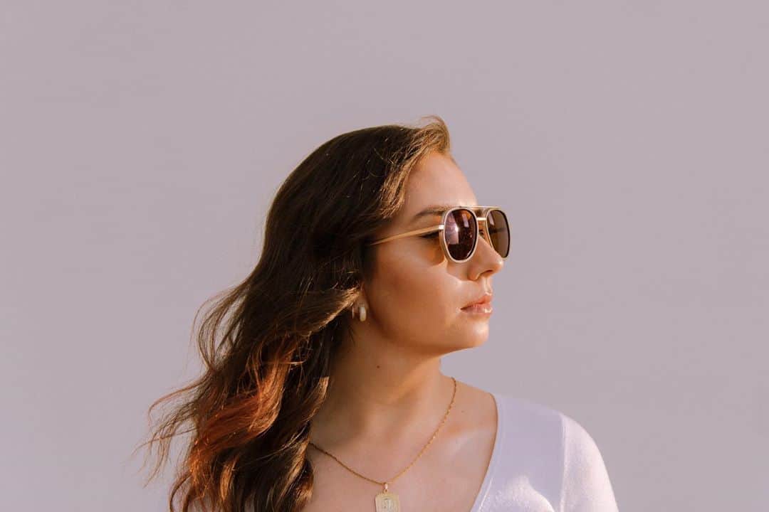 JINSのインスタグラム：「🎃 Too gourd to be true? Our $0 Polarized Lens upgrade (originally +$120) is now extended until 12/15! Trick or treat yo' self to new shades 😎」