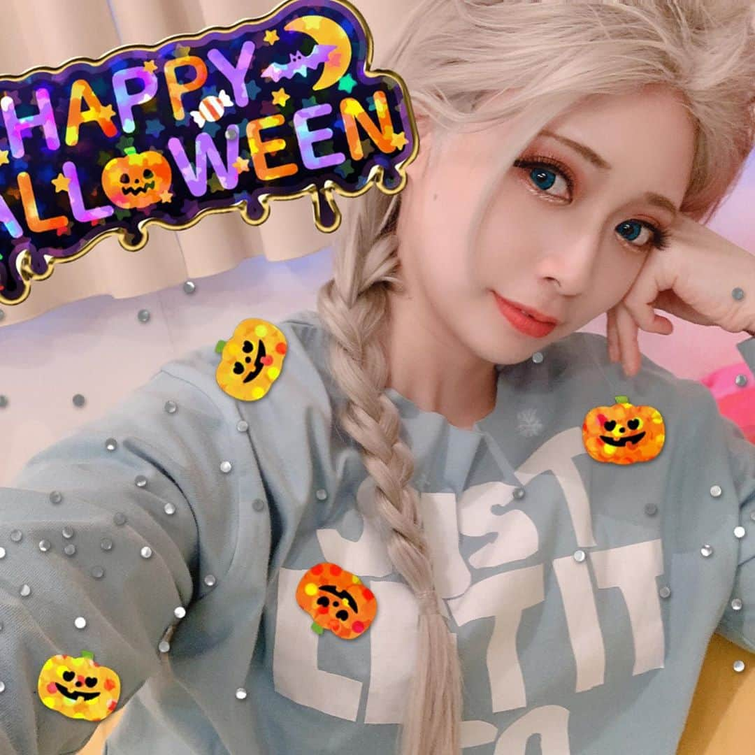 山崎はるかさんのインスタグラム写真 - (山崎はるかInstagram)「#happyhalloween  #エルサ」10月31日 11時05分 - pyon.haruka.y