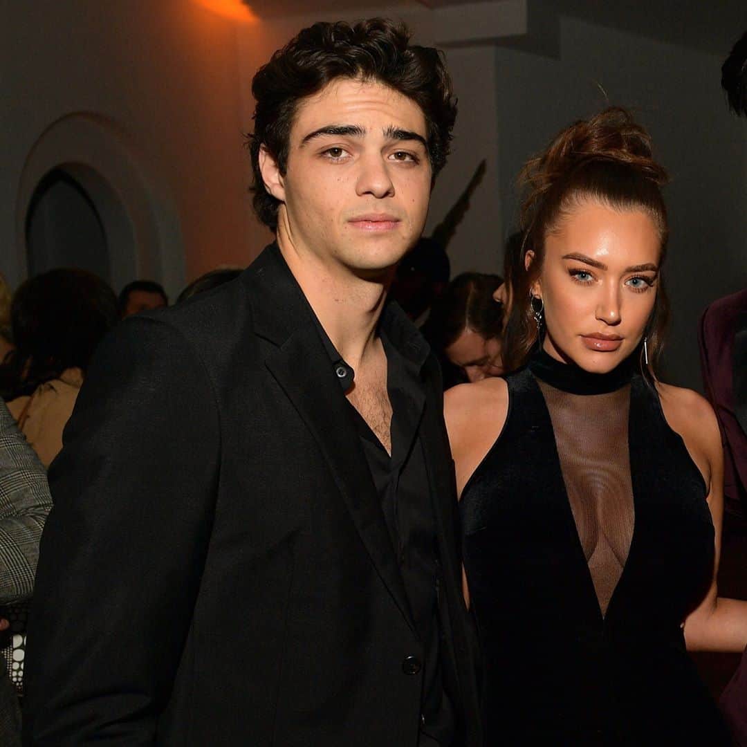 E! Onlineさんのインスタグラム写真 - (E! OnlineInstagram)「Whoa, whoa, whoa: Noah Centineo & Stassie Karanikolaou were just spotted locking lips at a Halloween party, and we are: 👀 P.S. all the details on the new couple are at the link in our bio. (📷: Getty)」10月31日 12時00分 - enews