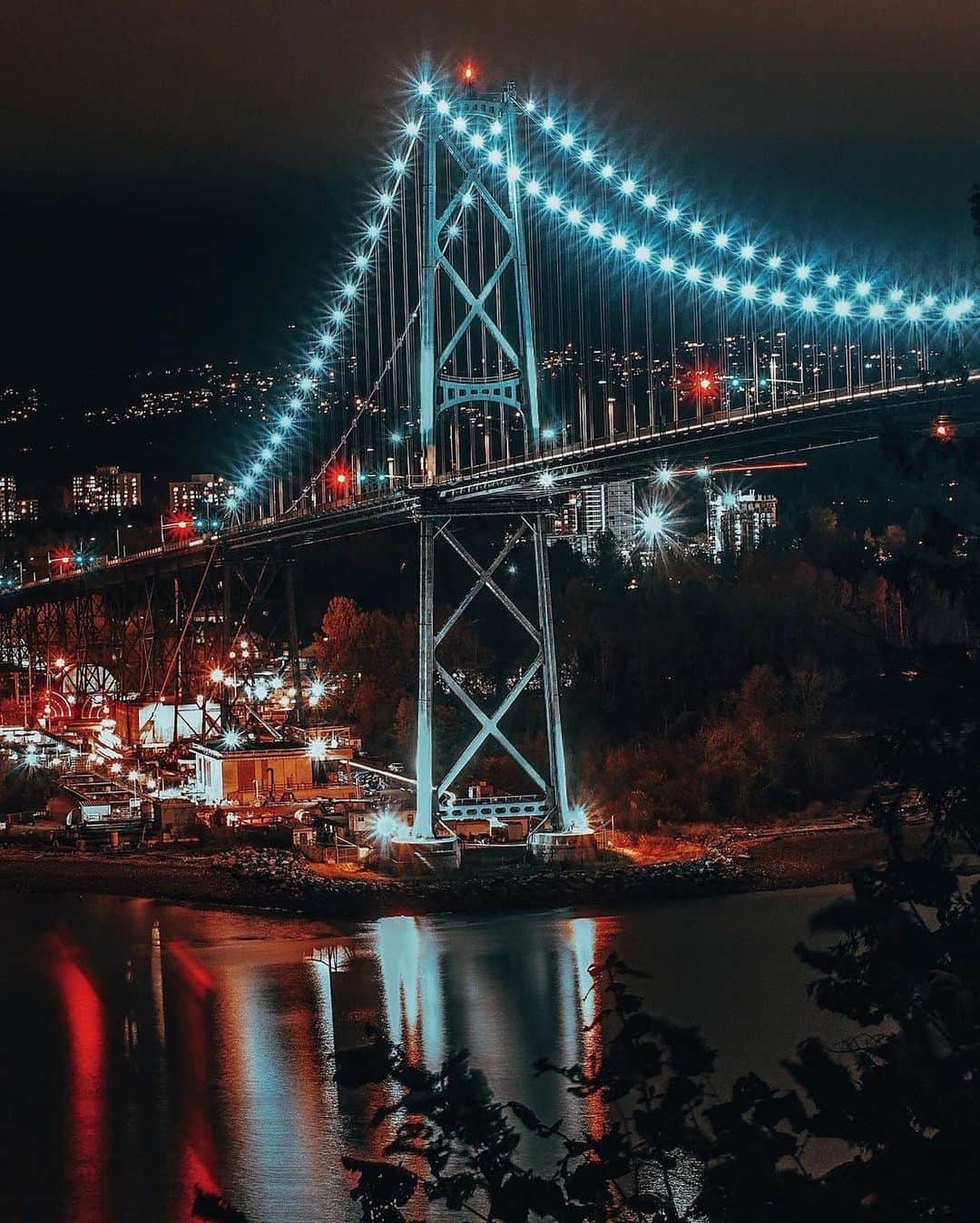 instagoodさんのインスタグラム写真 - (instagoodInstagram)「@kc.pixx The Lions Gate Bridge Vancouver 🇨🇦🌉」10月31日 12時01分 - instagood