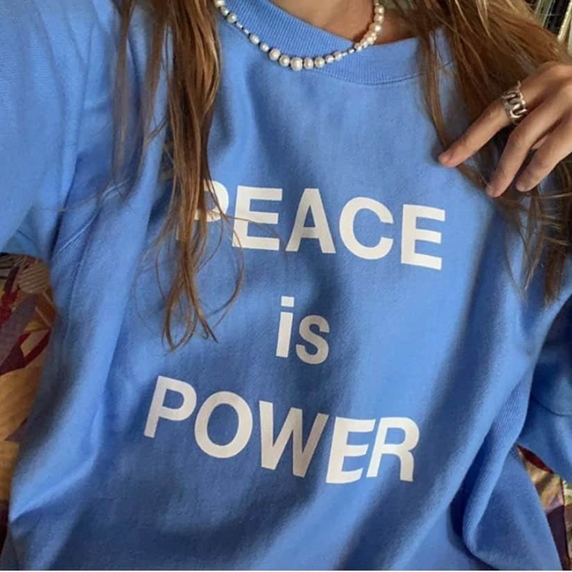 ギーセン珠理のインスタグラム：「Peace is Power💚」