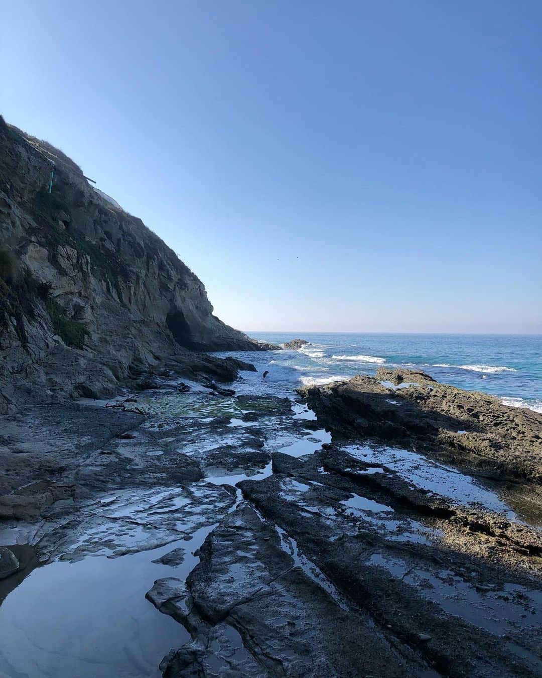 ケイトリン・ホワイエクのインスタグラム：「We take photos as return tickets to a moment otherwise gone 🤍Grateful for this time of friendship and reset. Until next time...」