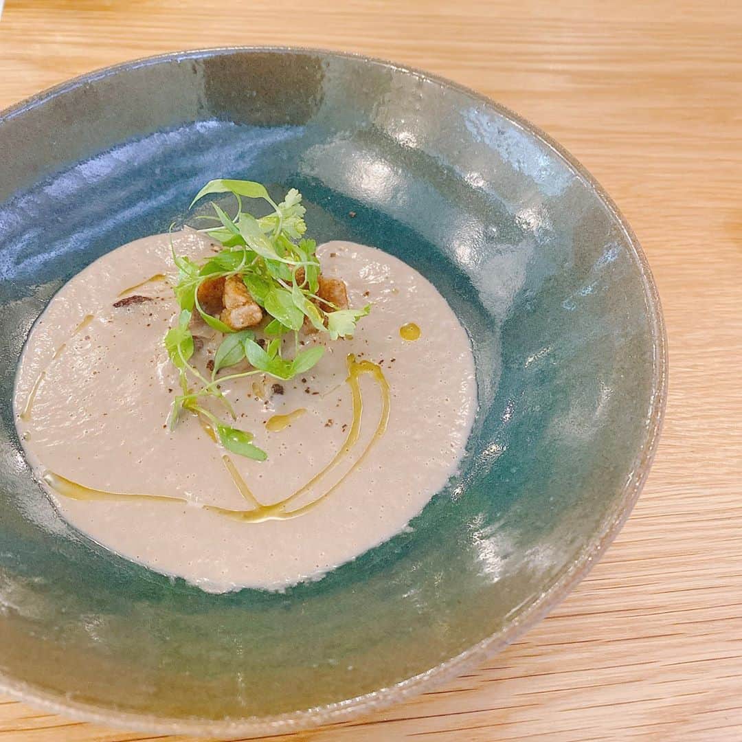 中村かなさんのインスタグラム写真 - (中村かなInstagram)「全部映えるしかわいすぎた🥺💓 お味も美味しくて😋 早くまた行きたい🍽 ・ @le_lotus_2019  ・ ・ いつものランチ会🍽✨ ・ ・ ・ ・ #ロテュス #lotus #lelotus  #フレンチ #フランス料理  #フレンチレストラン  #栄 #栄グルメ  #栄ランチ #高岳 #高岳グルメ  #高岳ランチ  #高岳ディナー  #高岳駅  #名古屋グルメ #名古屋ディナー #名古屋ランチ #名古屋観光 #名古屋旅行 #名古屋グルメ  #名古屋 #女子会 #nagoya #nagoyajapan  #nagoyajin  #nagoya_style  #nagoyacity  #nagoyatrip  #foodpic  #foodstagram」10月31日 14時25分 - k777pime
