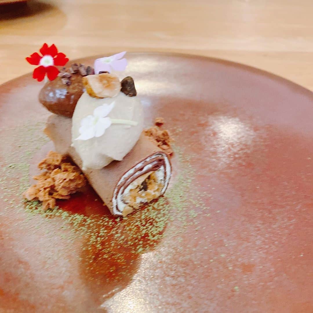 中村かなさんのインスタグラム写真 - (中村かなInstagram)「全部映えるしかわいすぎた🥺💓 お味も美味しくて😋 早くまた行きたい🍽 ・ @le_lotus_2019  ・ ・ いつものランチ会🍽✨ ・ ・ ・ ・ #ロテュス #lotus #lelotus  #フレンチ #フランス料理  #フレンチレストラン  #栄 #栄グルメ  #栄ランチ #高岳 #高岳グルメ  #高岳ランチ  #高岳ディナー  #高岳駅  #名古屋グルメ #名古屋ディナー #名古屋ランチ #名古屋観光 #名古屋旅行 #名古屋グルメ  #名古屋 #女子会 #nagoya #nagoyajapan  #nagoyajin  #nagoya_style  #nagoyacity  #nagoyatrip  #foodpic  #foodstagram」10月31日 14時25分 - k777pime
