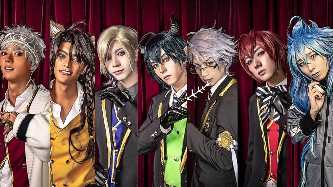BUZZ-ER.のインスタグラム：「⚠️cosplay ￣￣￣￣￣￣￣￣￣￣￣￣ TWISTED W💎NDERLAND  ￣￣￣￣￣￣￣￣￣￣￣￣  Happy Halloween  🦂: @_kohei_chiba_  🦁: @shalf527  👑: @saku10291029  🐉: @buzzer_kohey  🐙: @haupika_bw  ♥️: @slyme_  💀: @_shp1_   本日はハロウィンと言う事でメンバーみんなで寮長7人の仮装をやってみました☺️  皆様良いハロウィンをお過ごし下さい✨　  Today is Halloween, so all the members tried to disguise 7 dormitory managers. 🎃HappyHalloween🎃  -撮影協力- photo: @shinshinstaglam  processing: @ken0jyu0  makeup: @maru00gogo   #HappyHalloween2020  #ハロウィン　#cosplay  #jpopidol #bogoss #미남 #그룹  #DEPTRAI  #minet #帥哥　#小鲜肉」