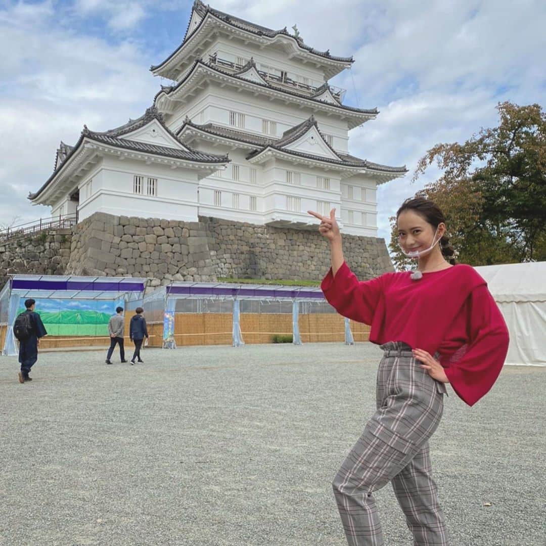 のインスタグラム：「🚲告知🚲  11月6日金曜日の！  よじごじDaysは 「小田原～箱根へ！ 秋の絶景サイクリング旅」  風も涼しくなってまいりました！ 夜になると少し寒いくらい＾＾ 今回は 秋の絶景を求めて小田原から箱根へ向かいます！ 好きなもの乗せ放題の海鮮丼。 大好きな箱根の紅葉を感じながらの和菓子！ どうにか日があるうちに間に合いたい！○○温泉！  五感の秋をお楽しみに〜❤️  #サイクリング旅#よじごじ #食欲の秋#運動の秋」