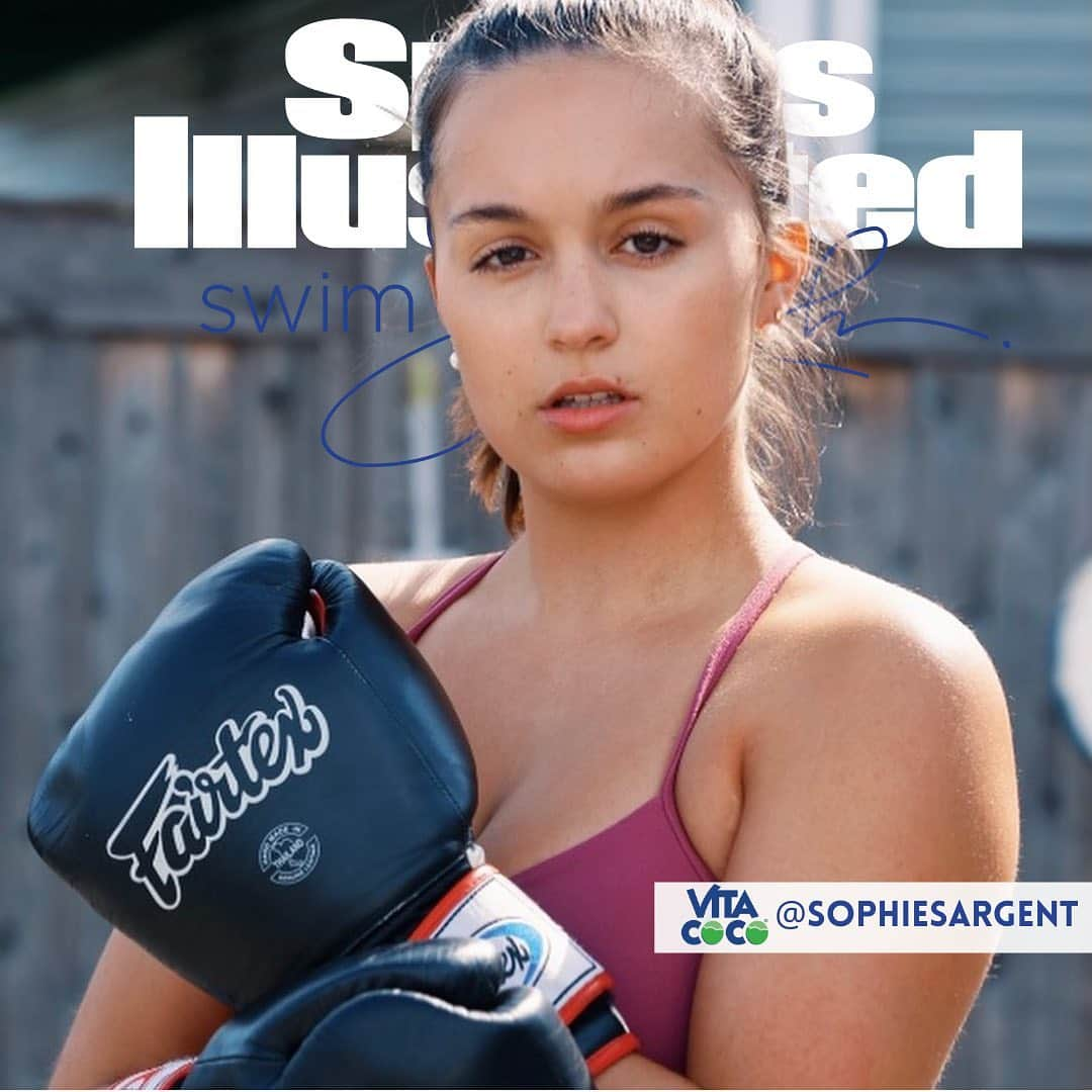 Sports Illustrated Swimsuitさんのインスタグラム写真 - (Sports Illustrated SwimsuitInstagram)「Happy Feel Good Friday! We can’t get over this week’s @vitacoco #feelgoodfuel round up! Everyone go check out @elaturcotte, @allycourtnall, @meighanwright, @taylorcoleofficial, @aliciakelley & @sophiesargent!   Don’t forget to tune in today at 6PM ET over on @si_swimsearch! @jo.giunta will be going live and bringing on a few of you! Head to @si_swimsearch for more info.」10月16日 22時34分 - si_swimsuit