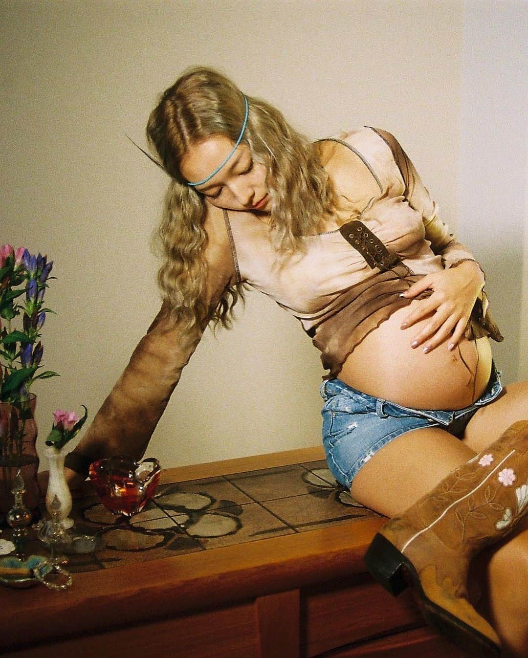 ERIKAさんのインスタグラム写真 - (ERIKAInstagram)「@kunomirei @myrrh1102   Thank you both very much♥️  #maternityphotography #maternal #9monthspregnant #pregnant #33weekspregnant #maternity #pregnancy #mom #hippie」10月16日 22時48分 - erika_supermom