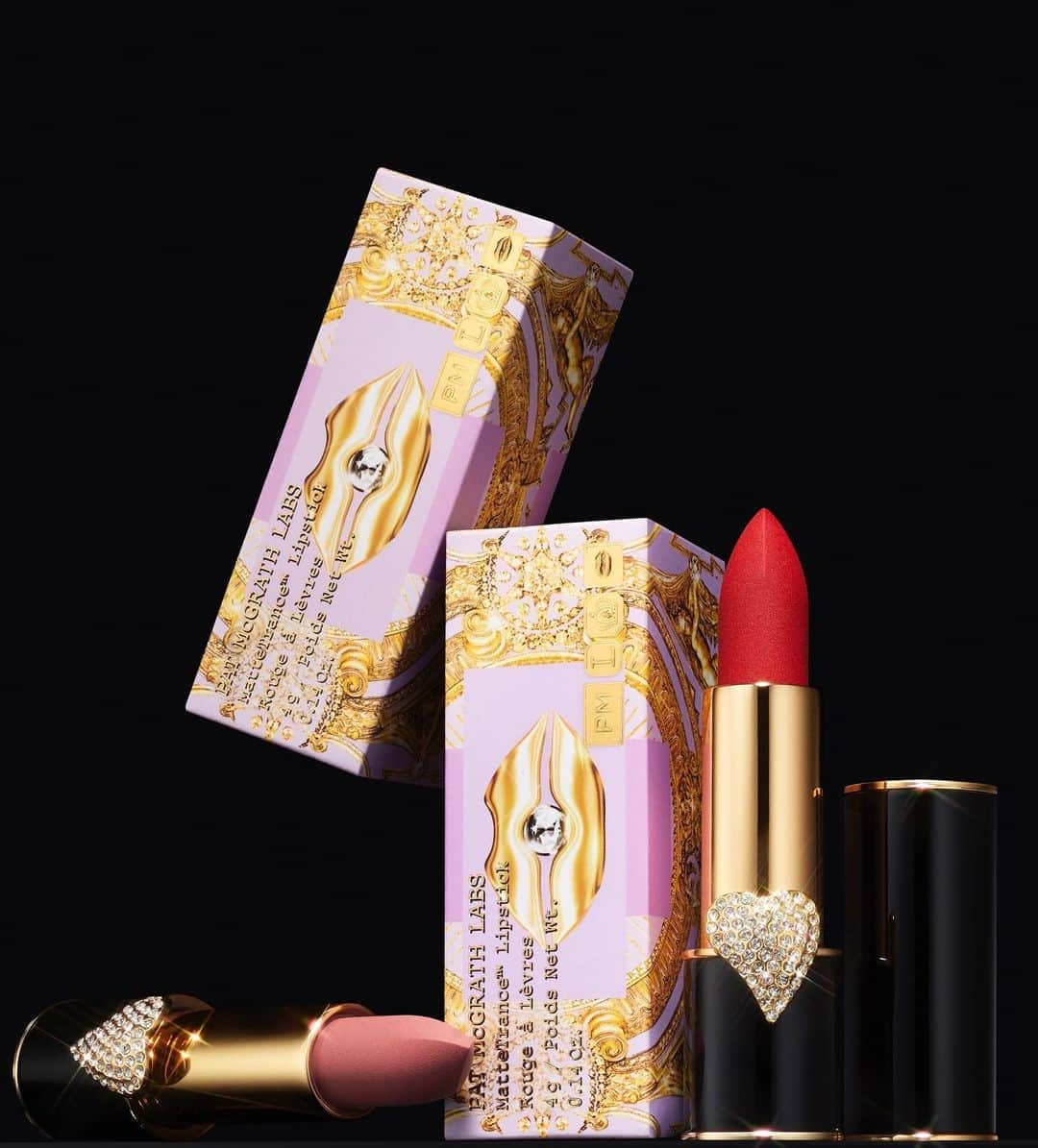 パット・マグラスさんのインスタグラム写真 - (パット・マグラスInstagram)「FOLLOW YOUR HEART ⚡⚡⚡ Fall in love at first swipe with cult-collectible Limited Edition CELESTIAL DIVINITY: #MatteTrance Lipstick Pavé Duo. Two #McGrathMuse-inspired shades – ‘ELSON’ and ‘OMI’ – come dressed in classic black adorned with a Swarovski® pavé crystal heart ⚡️⚡️⚡️ Available NOW at PATMcGRATH.COM」10月16日 22時59分 - patmcgrathreal