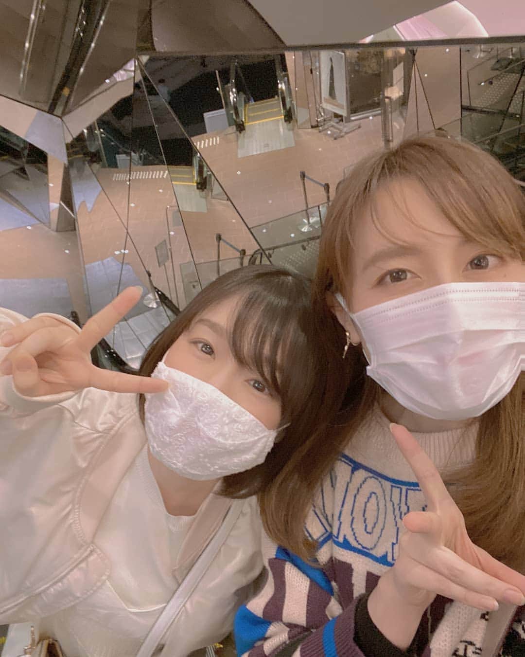 葉山いくみのインスタグラム：「久しぶりに麗ちゃんとデートしてきました❤️ めーーーーっちゃ楽しかった🤗💕💕💕」