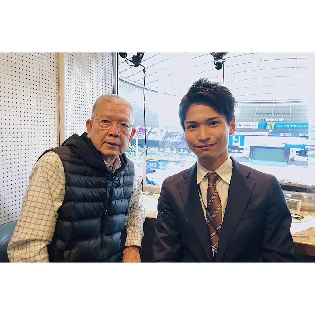 山田弥希寿さんのインスタグラム写真 - (山田弥希寿Instagram)「文化放送ライオンズナイター 西武対オリックス22回戦を実況しました。 解説は山崎裕之さん。 ・ 2-1でライオンズが逆転勝利。 ベテラン栗山選手の一打でライオンズが連敗を止めました。 ・ オリックスの先発は山岡投手でした。 実況2回目にして、山岡投手の実況ができたのは何かの巡り合わせか。 ・ 今日も忘れられない一日になりました。 ・  #プロ野球 ‬#npb #seibulions #埼玉西武ライオンズ #ライオンズナイター #ラジオ #文化放送 #メットライフドーム #アナウンサー #実況 #野球実況 #山田弥希寿」10月16日 23時42分 - mikitoshi_617