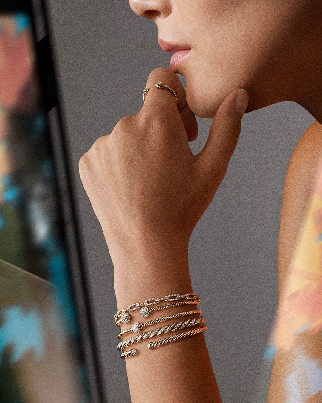 デビッドヤーマンのインスタグラム：「Layer our signature Cable, Stax and Solari bracelets to express your unique style. #DavidYurman」