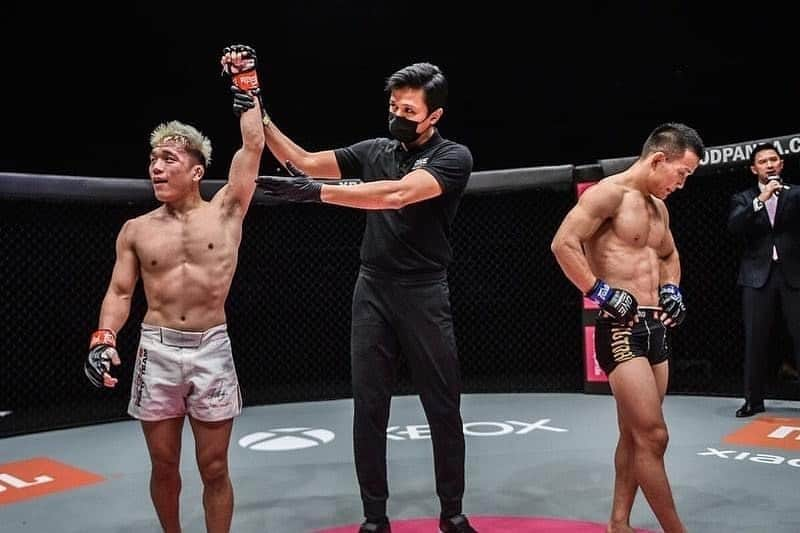 阿部裕幸さんのインスタグラム写真 - (阿部裕幸Instagram)「AACC OB Ryuto Sawada won by decision fight in ONE Championship. Congrats Ryuto‼️ #ryutosawada #澤田龍人 #aaccob #aaccmma #aacc #onechampionship」10月17日 1時32分 - abeani111