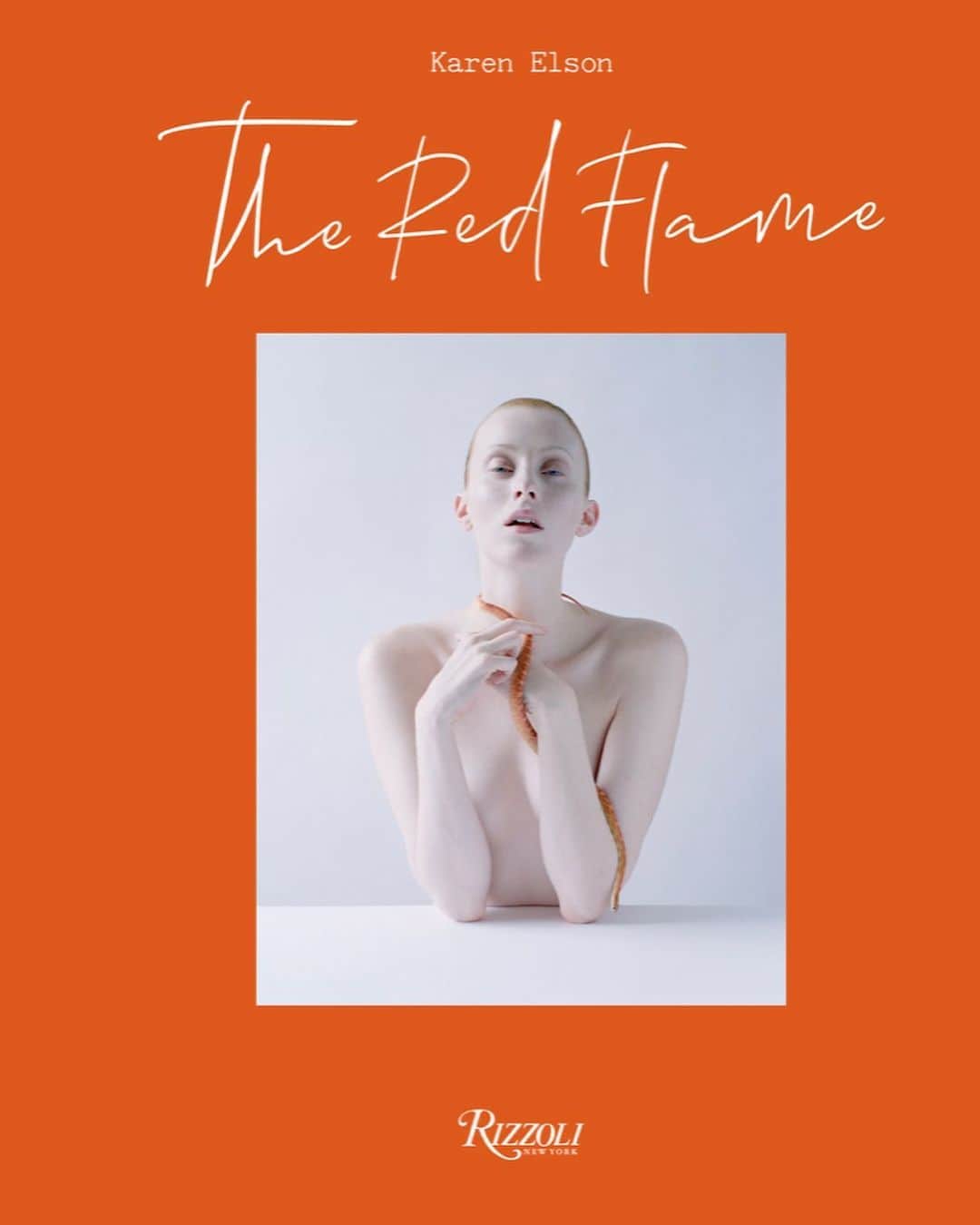ピーター・リンドバーグさんのインスタグラム写真 - (ピーター・リンドバーグInstagram)「"[The Red Flame] is not just a riveting autobiography and a stunning visual retrospective: It’s also a righteous call to arms."  by Lynn Yaeger for Vogue  'THE RED FLAME' Written by Karen Elson & Published by Rizzoli  Pictured: Paris, 1997 #KarenElson #LindberghStories」10月17日 1時55分 - therealpeterlindbergh